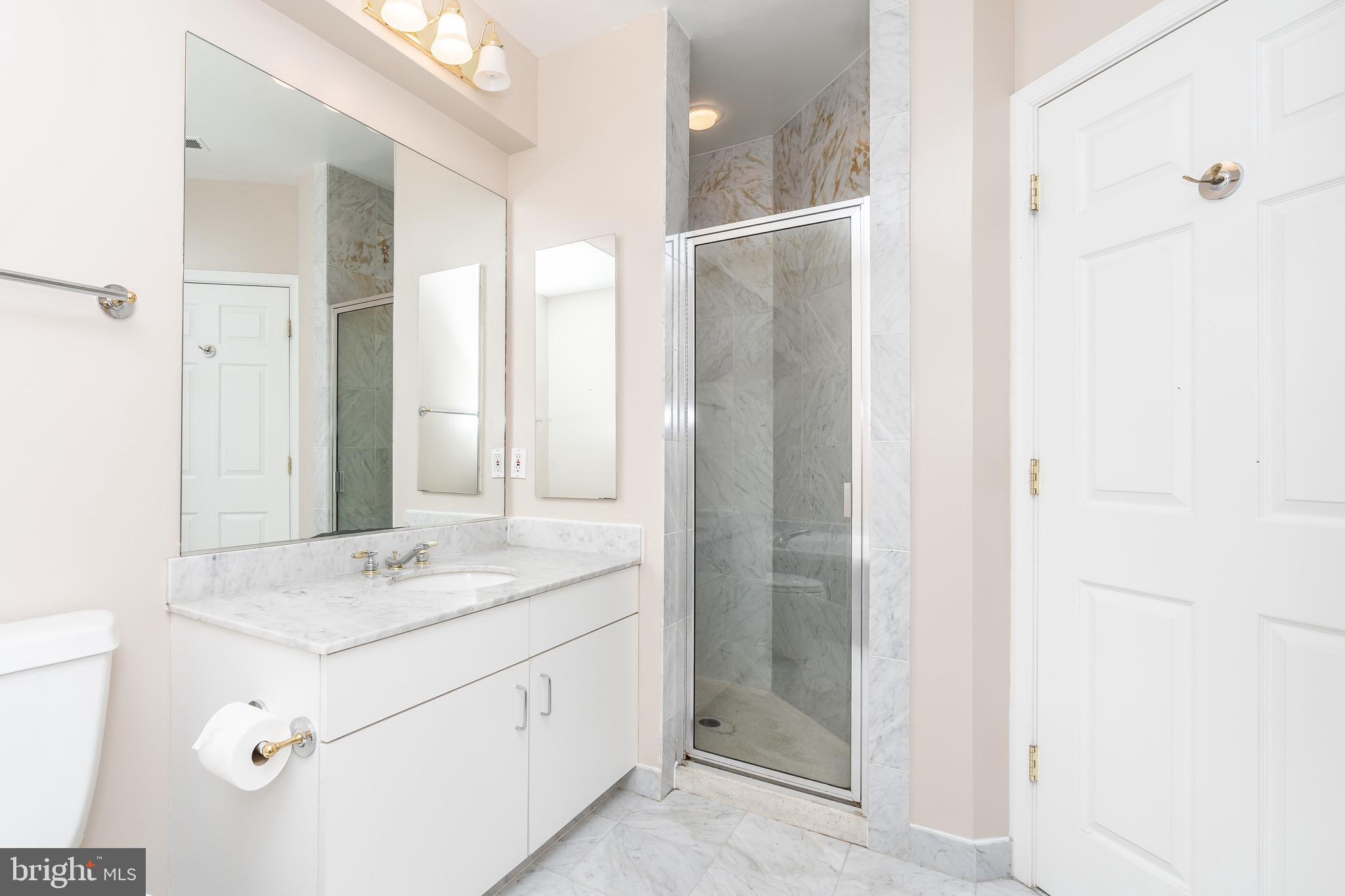 HARBORVIEW - Residential Lease