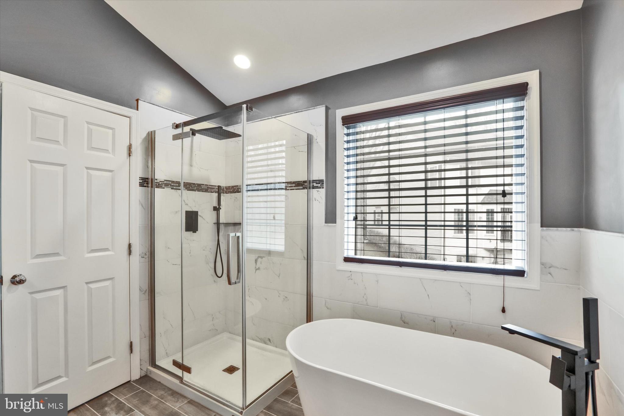 CLARKS CROSSING - Residential