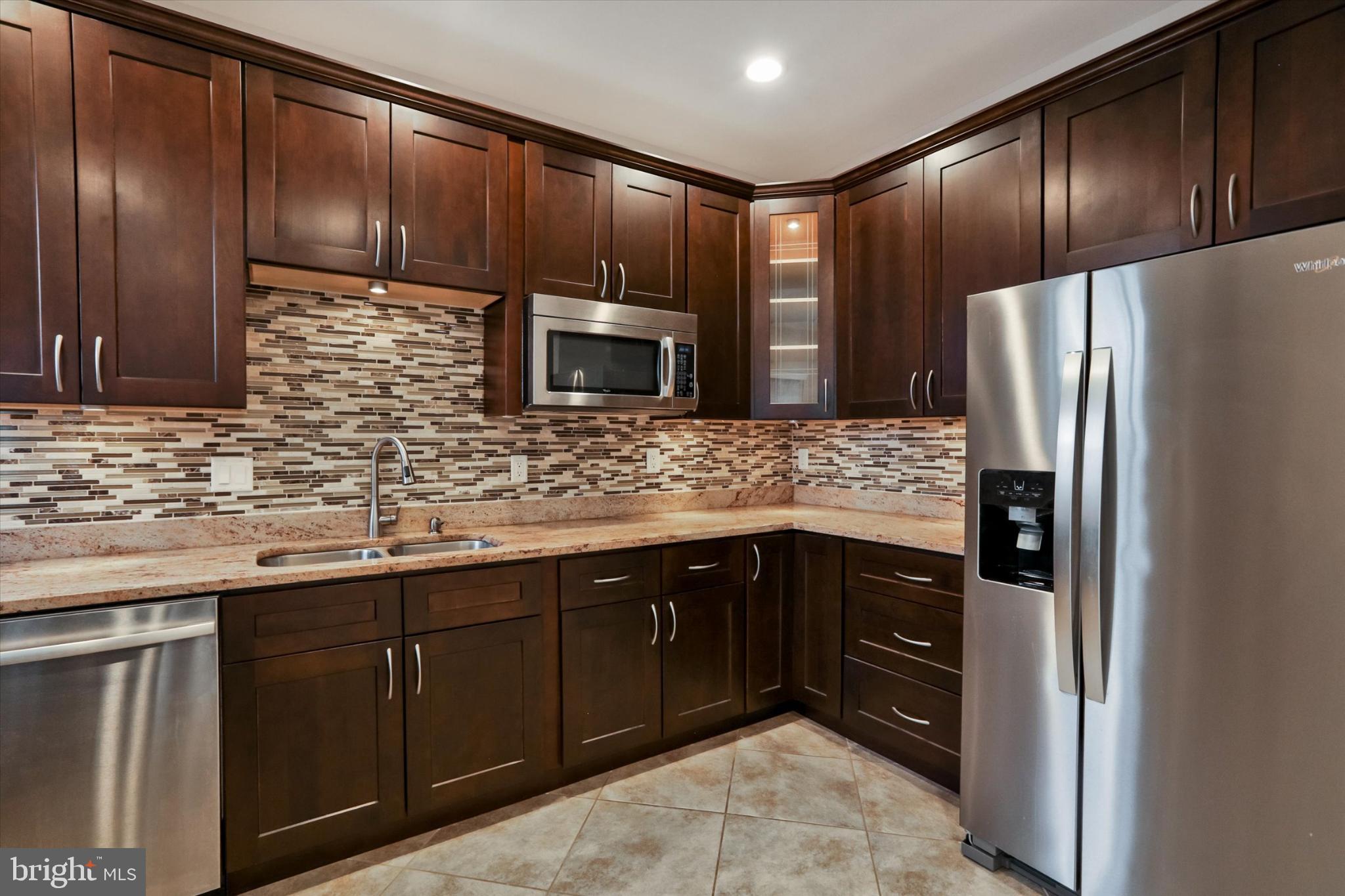 CLARKS CROSSING - Residential