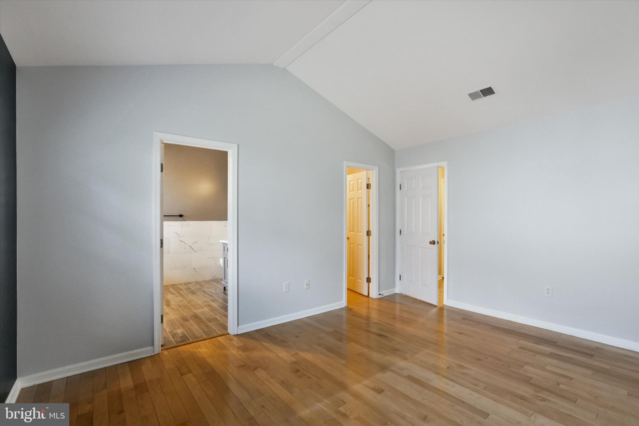 CLARKS CROSSING - Residential