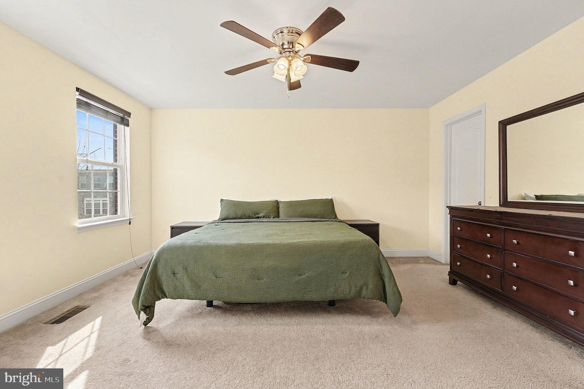 TRIANGLE HIGHLANDS CONDO - Residential