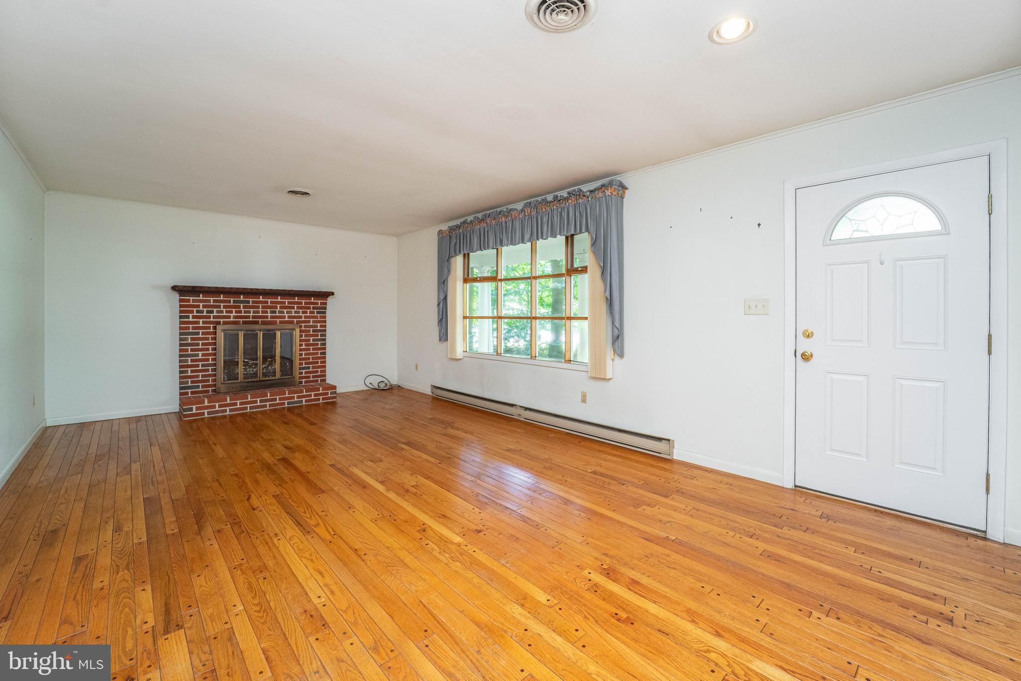 CHESAPEAKE LANDING - Residential