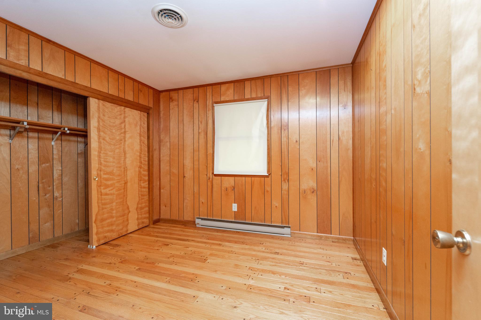 CHESAPEAKE LANDING - Residential