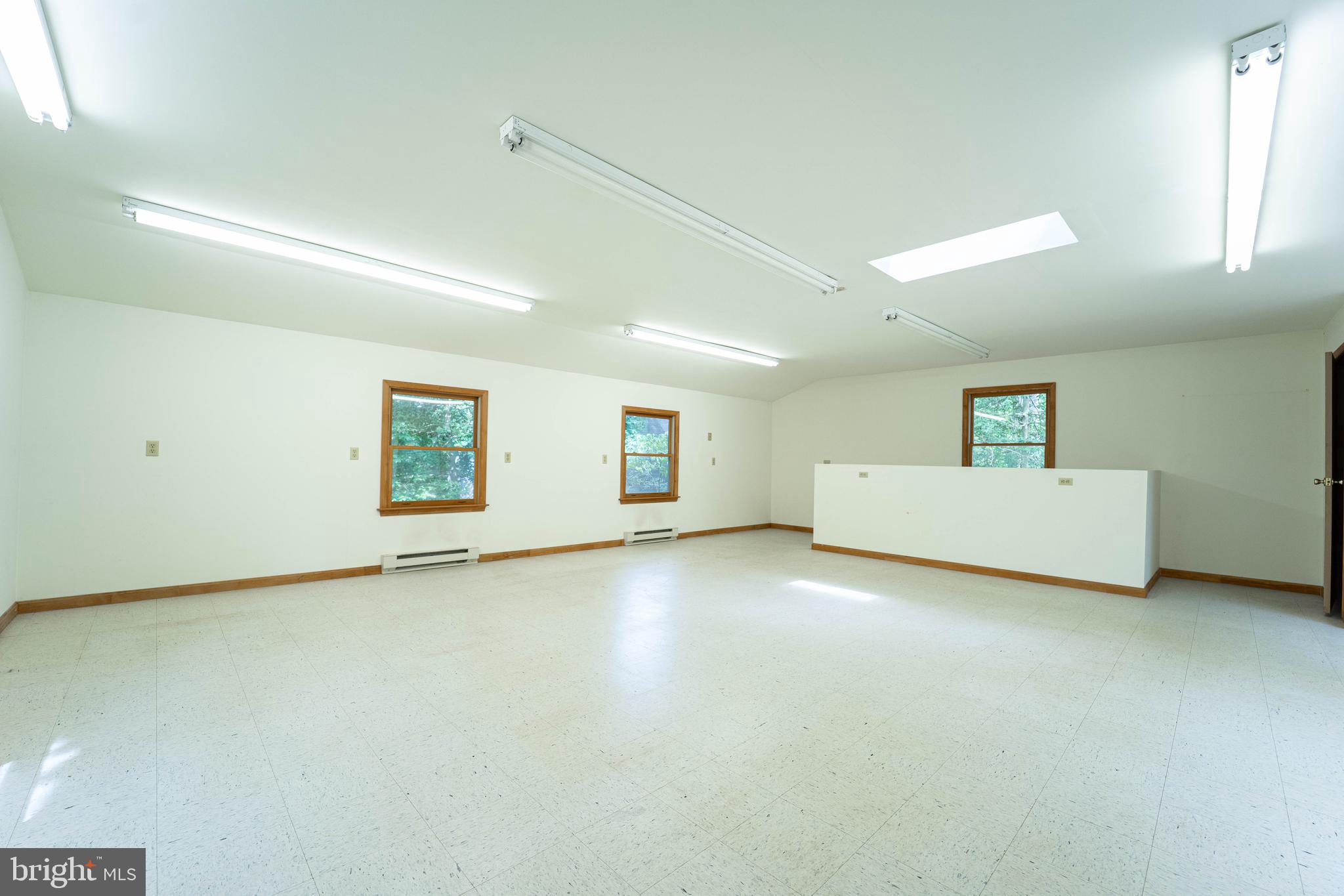 CHESAPEAKE LANDING - Residential