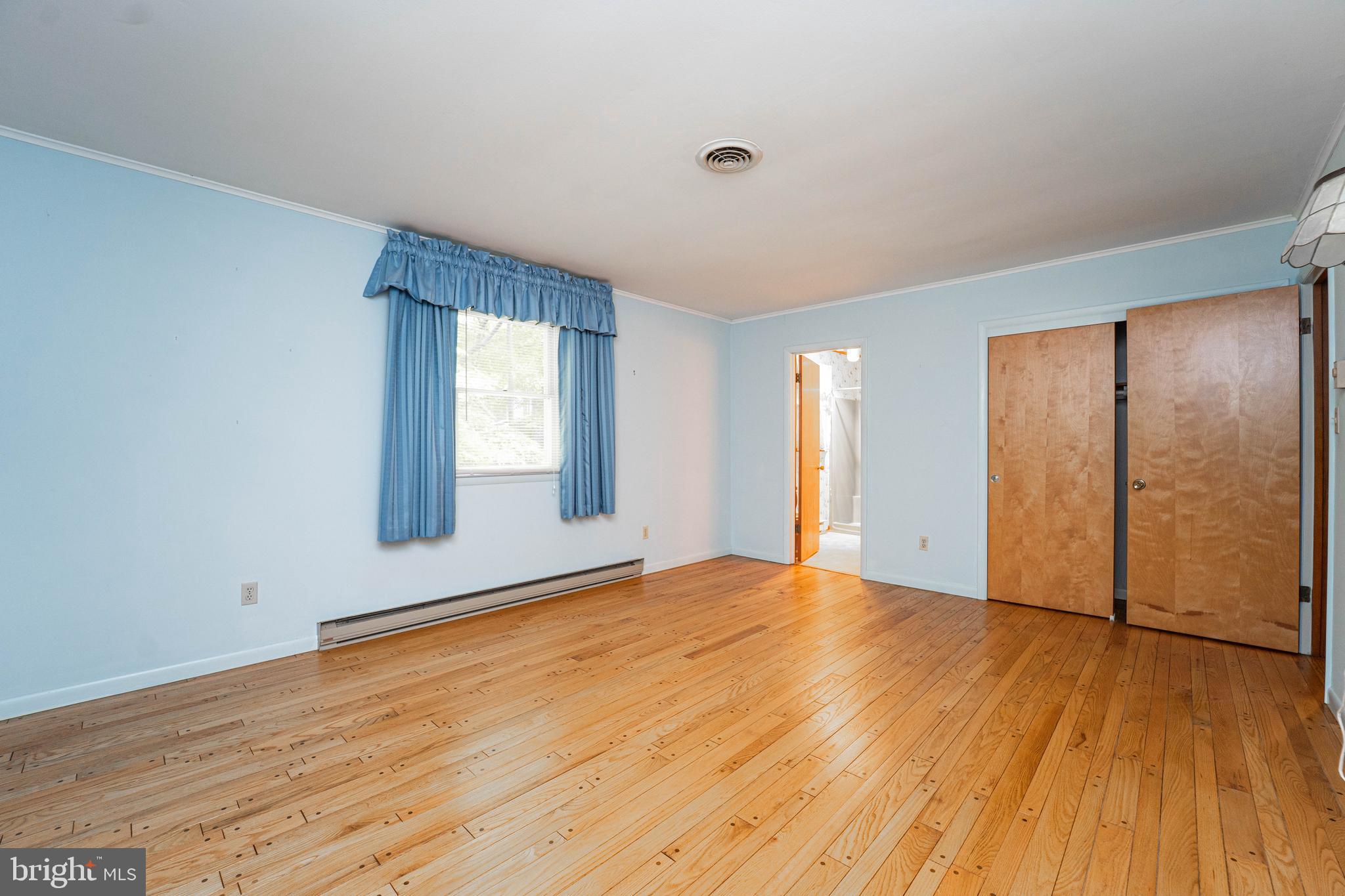 CHESAPEAKE LANDING - Residential