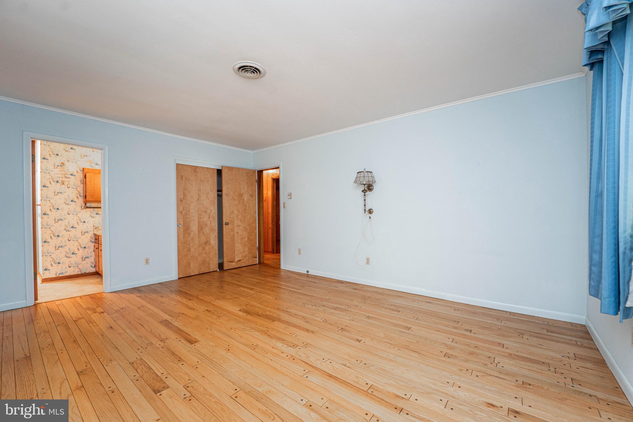 CHESAPEAKE LANDING - Residential