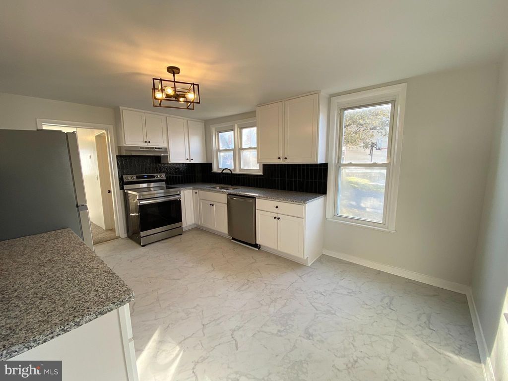 Photo of 796 Cleveland Avenue, CHAMBERSBURG, PA 17201 (MLS # PAFL2032078)