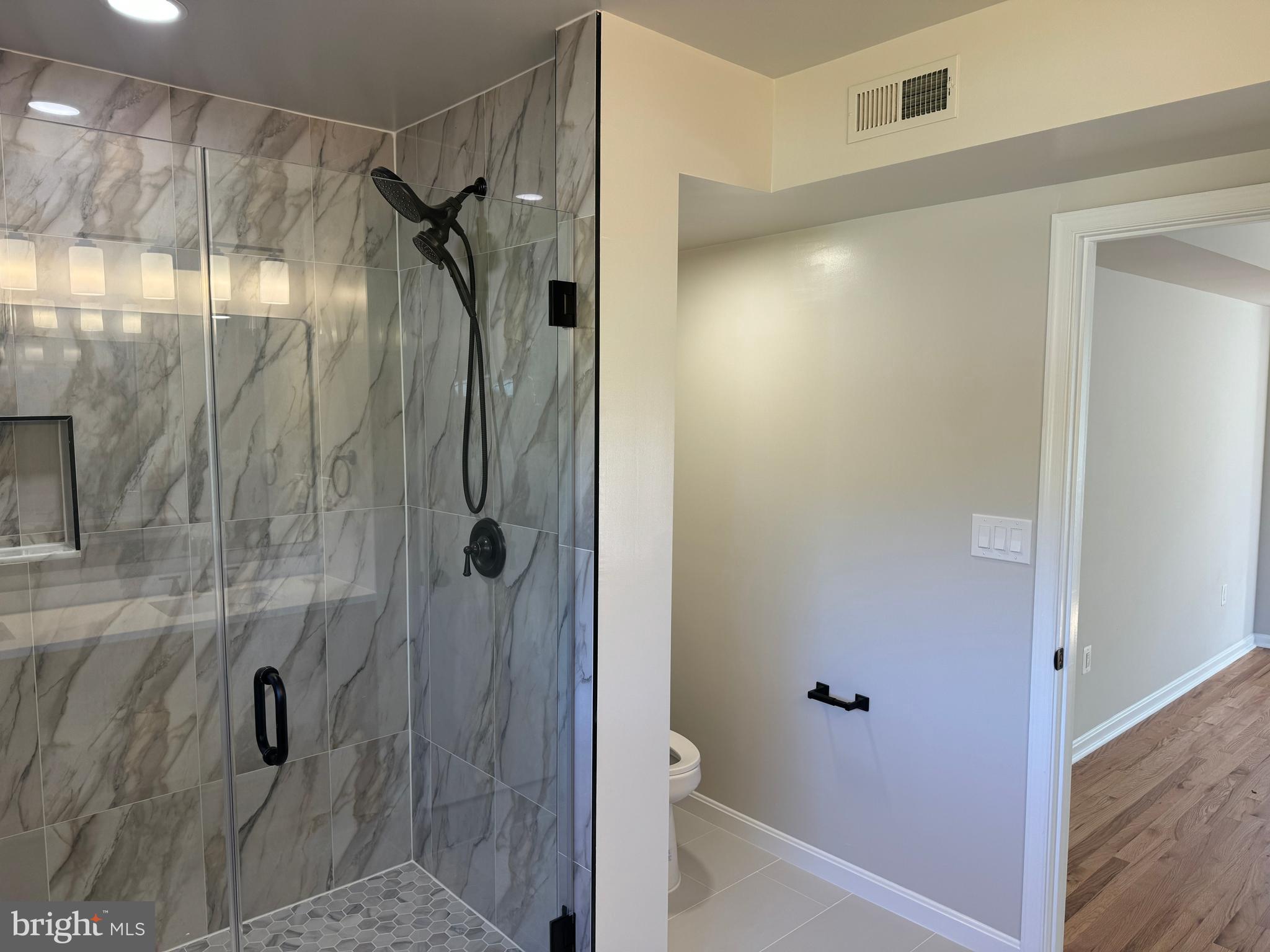 BREN MAR PARK - Residential Lease