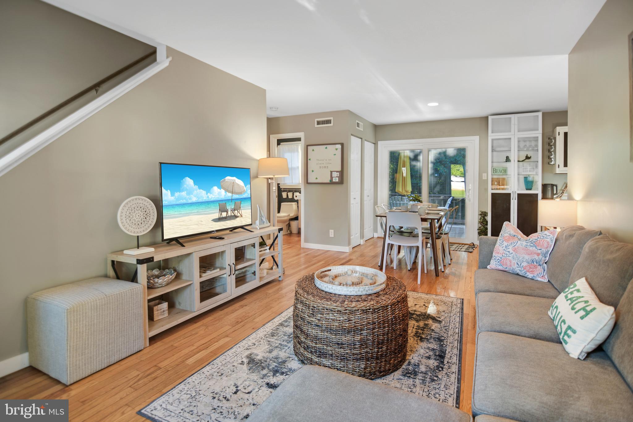 WILSHIRE - Residential Lease