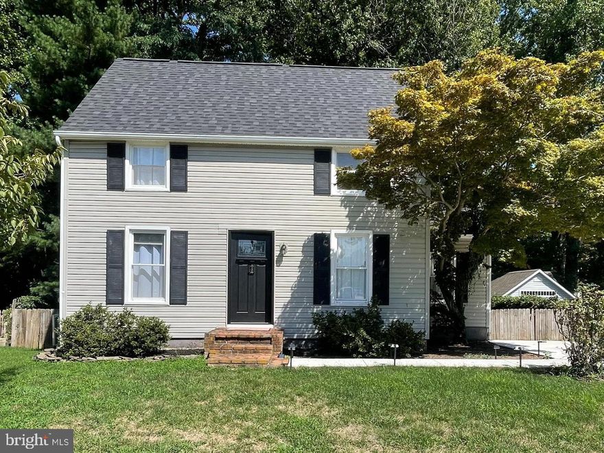 Welcome to 1023 Kensington Way, just 2.3 miles from Downtown Annapolis and Eastport. Step inside to an open-concept living room, dining room, and kitchen, perfect for modern living and entertaining. The first floor features a versatile primary bedroom or den, offering extra living space if needed. Upstairs, you'll find two charming bedrooms and a full bath, with an optional third bedroom or office for added flexibility.
The fully finished basement is ideal for extra living space or a cozy movie night. Outside, enjoy a spacious deck and fenced rear yard, perfect for outdoor gathering.  Recent updates include a new driveway and roof.
Located near parks, the Annapolis Maritime Museum, marinas, and water taxi pick-ups, this home offers easy access to all the best that Annapolis has to offer. Take a scenic water taxi ride downtown for an evening out or explore the nearby attractions. Don't miss the opportunity to call this "cute as a button" home your own!