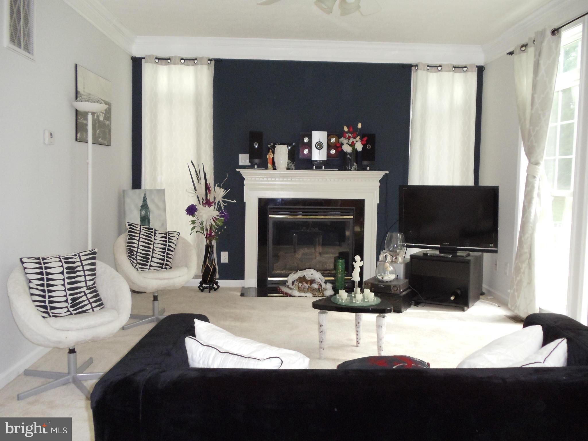 WIDEWATER VILLAGE - Residential Lease