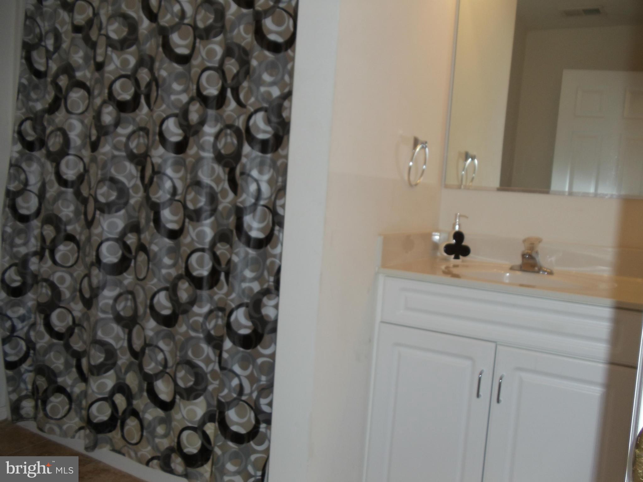 WIDEWATER VILLAGE - Residential Lease