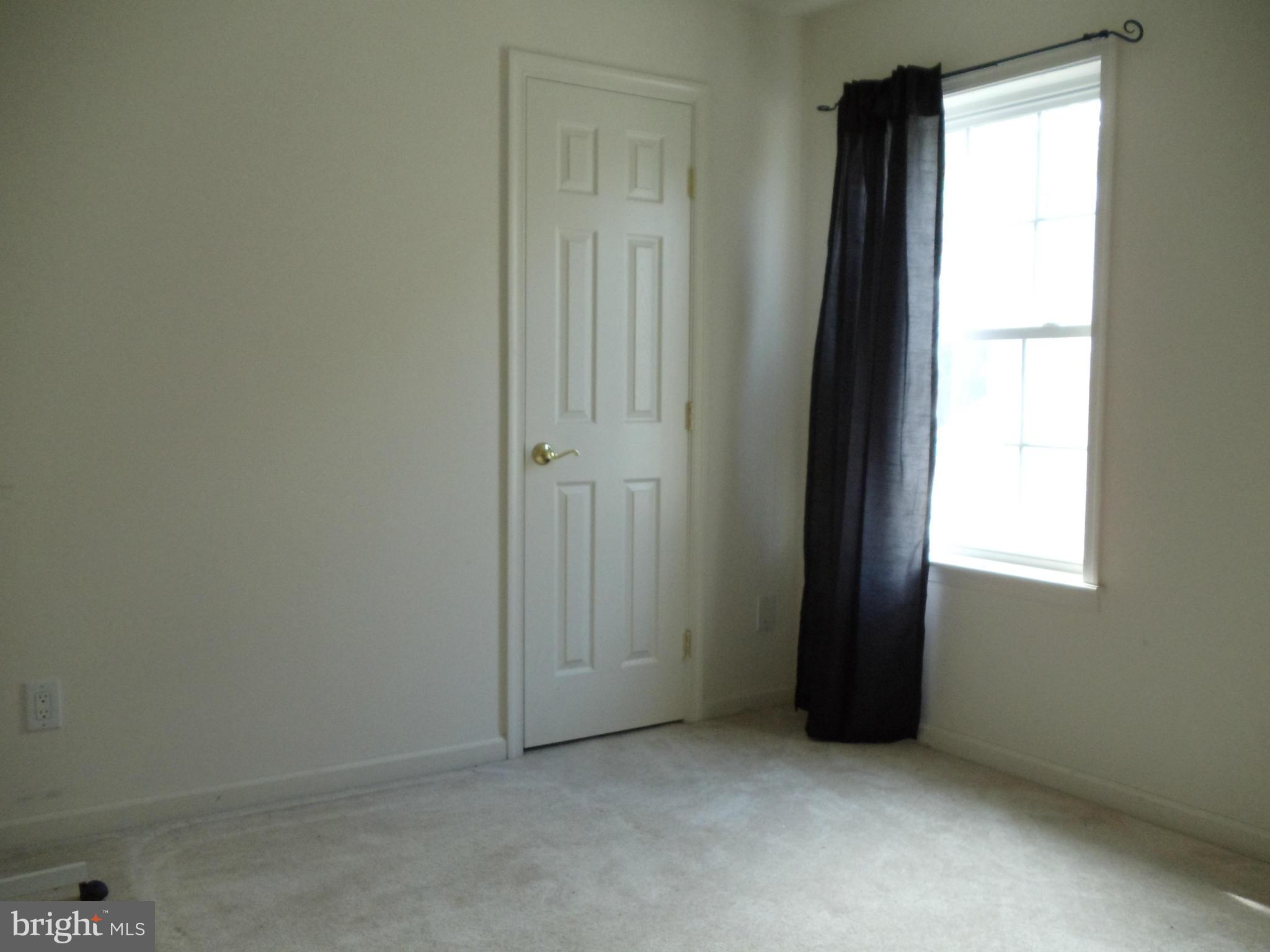 WIDEWATER VILLAGE - Residential Lease