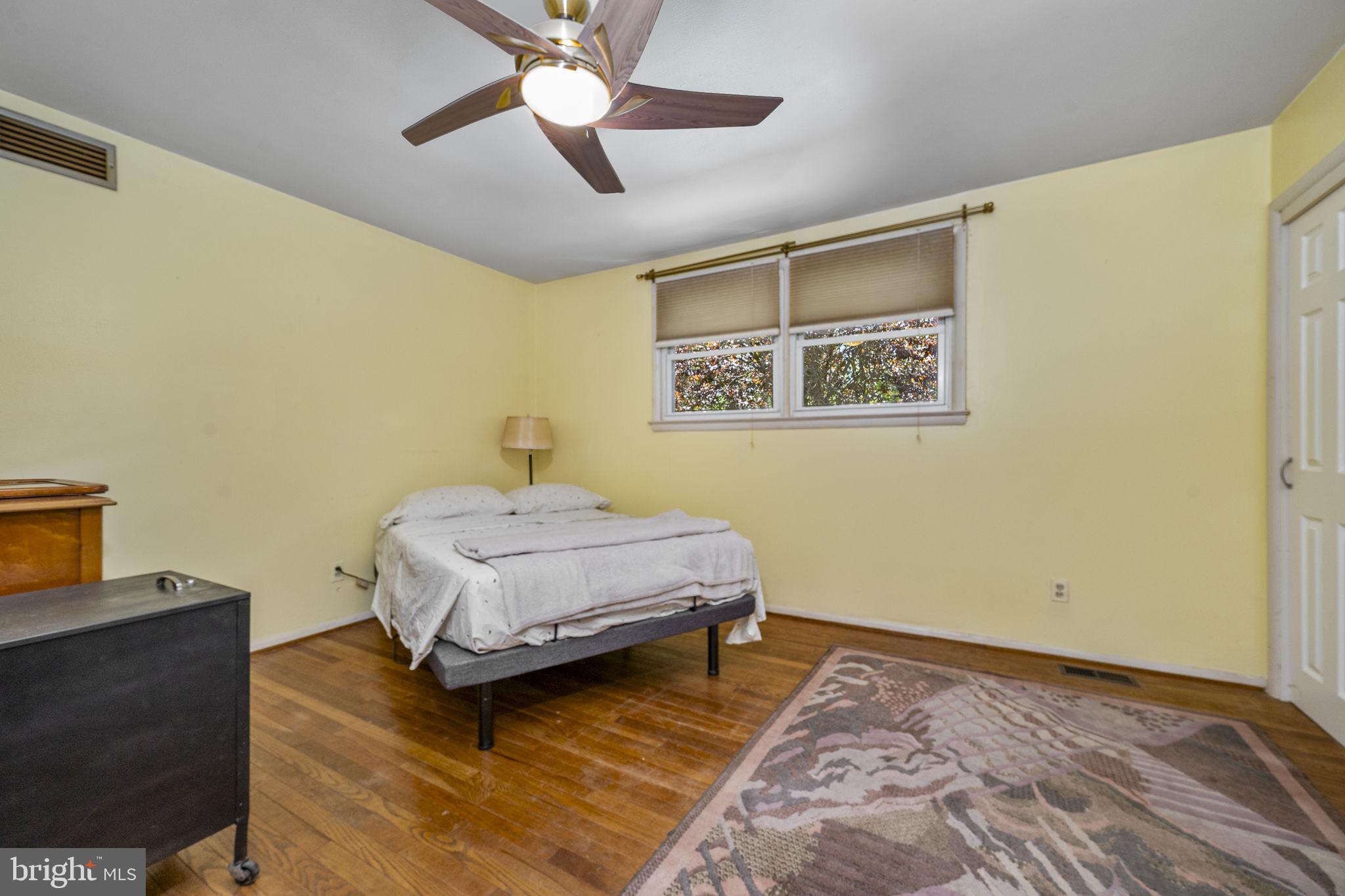 THORNBURY ESTATES - Residential
