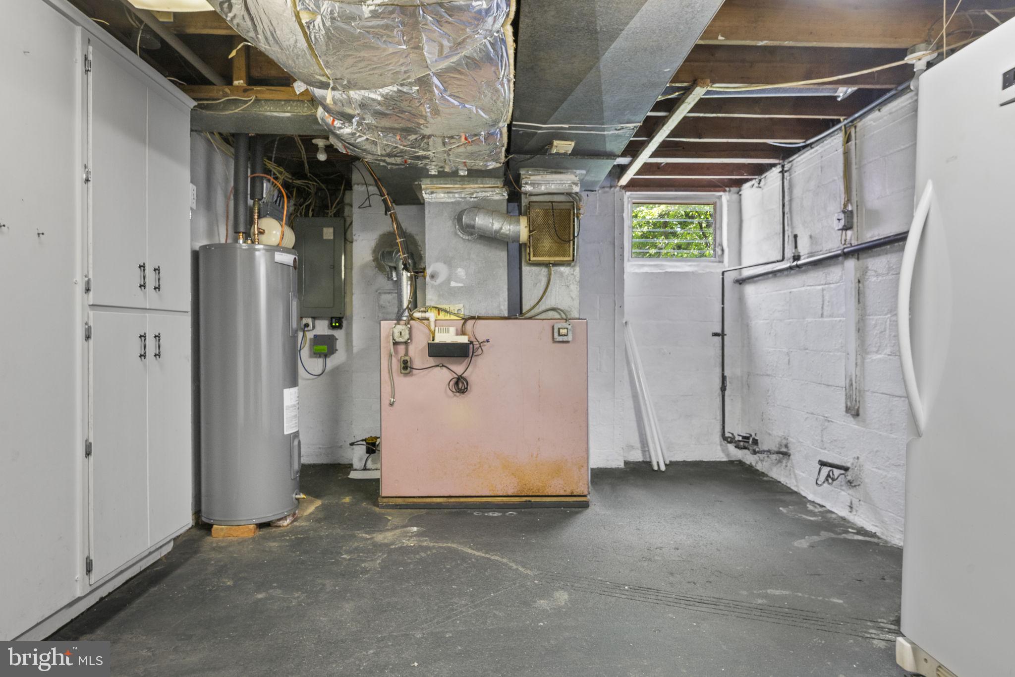 THORNBURY ESTATES - Residential