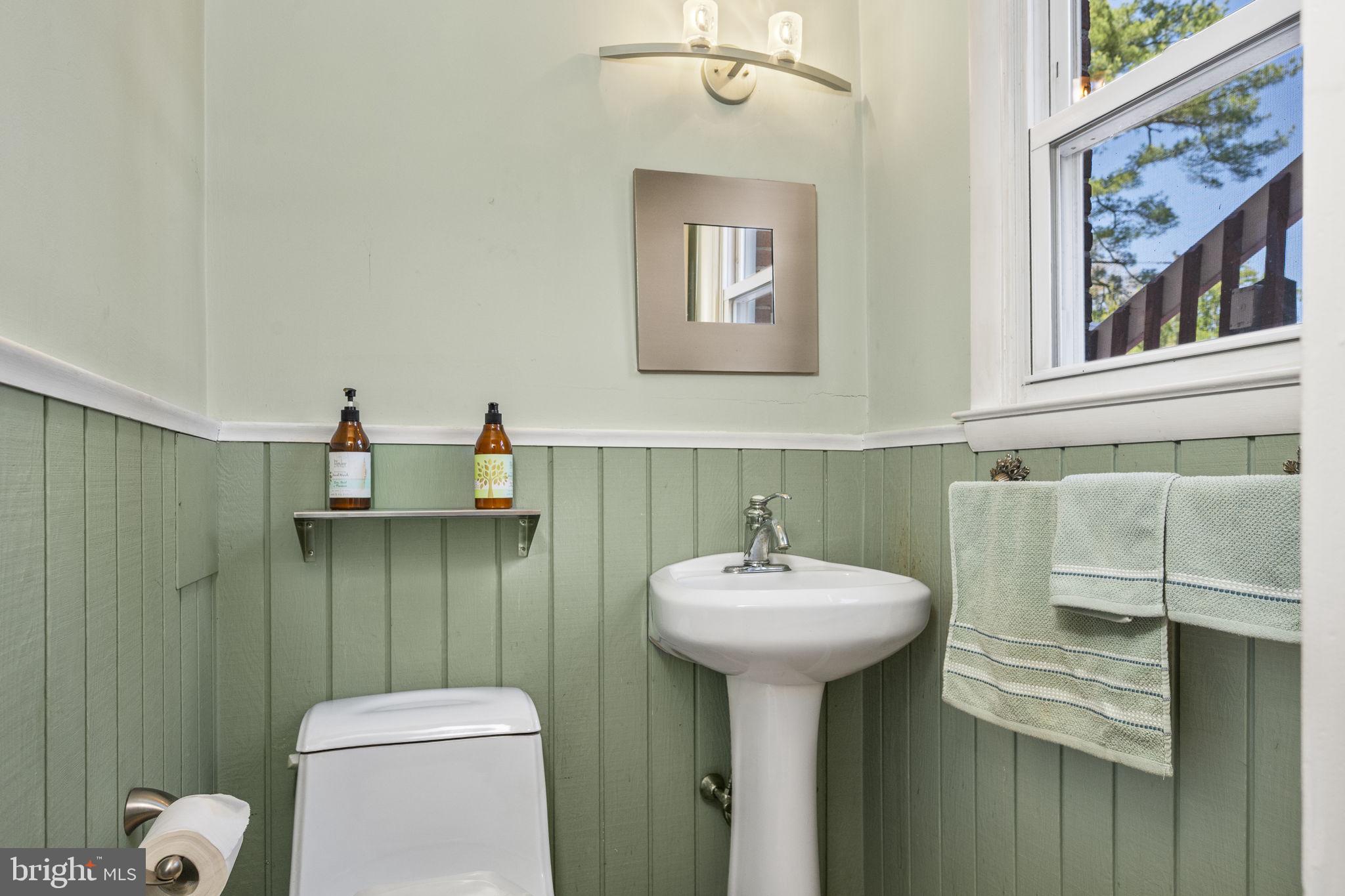 THORNBURY ESTATES - Residential