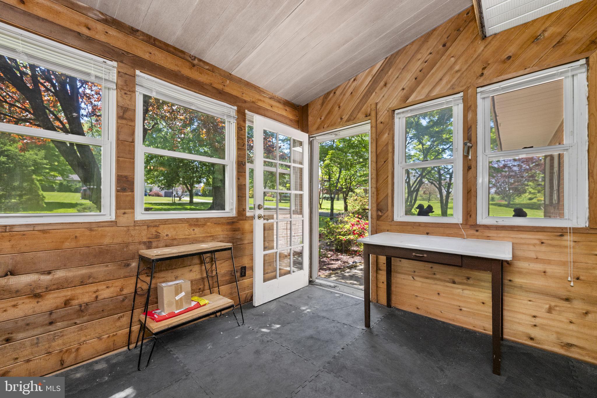 THORNBURY ESTATES - Residential