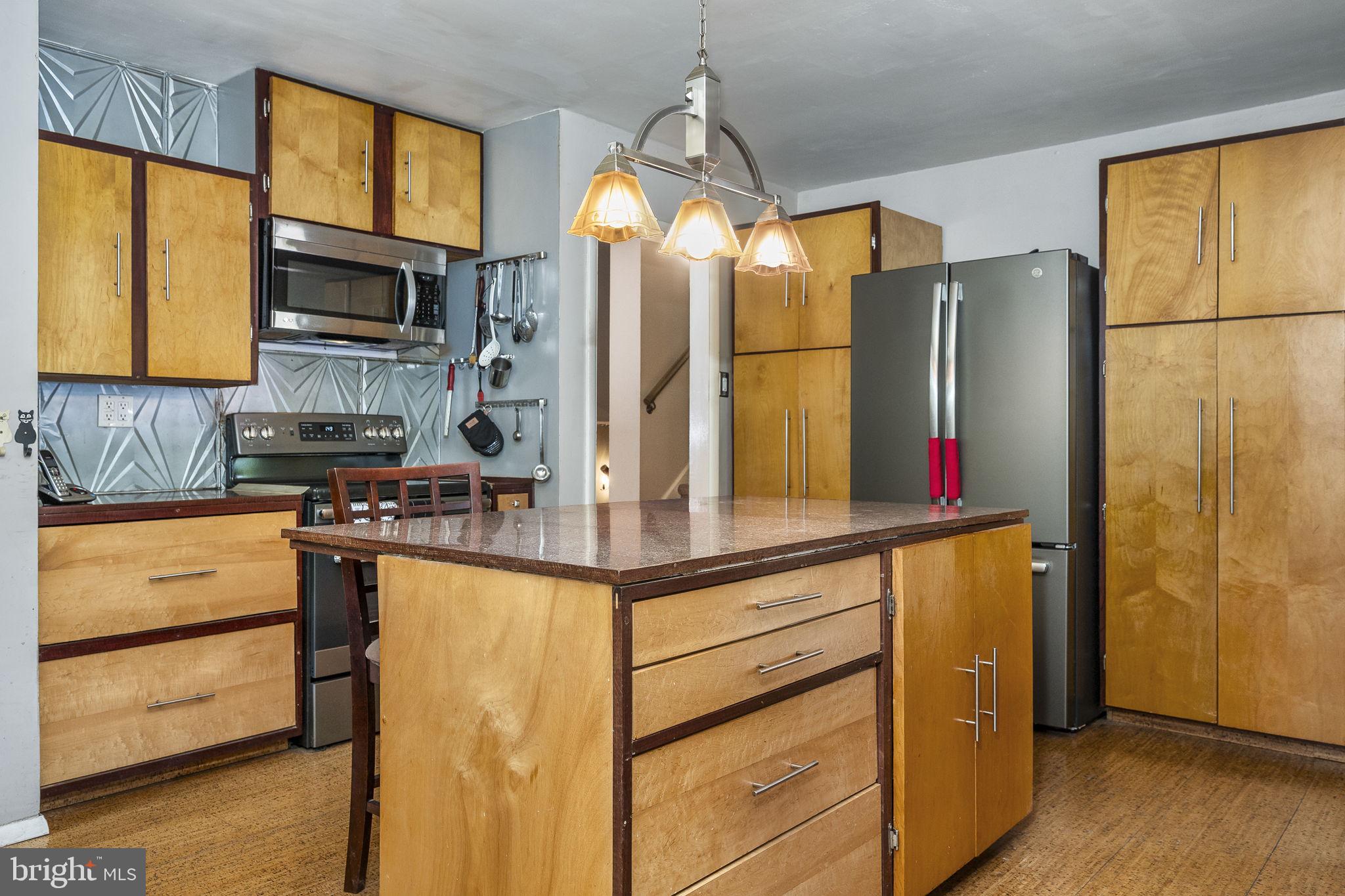 THORNBURY ESTATES - Residential
