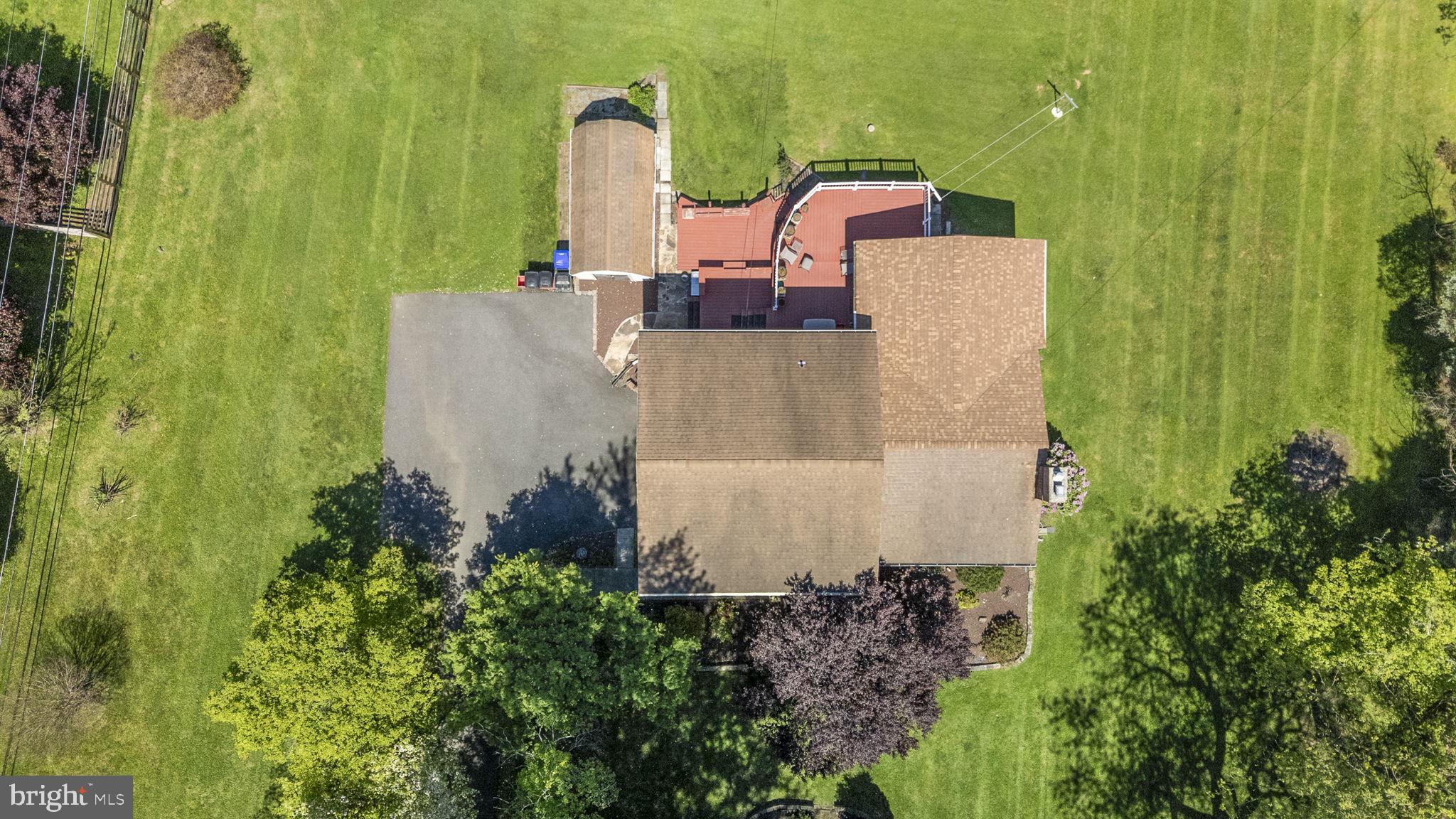 THORNBURY ESTATES - Residential