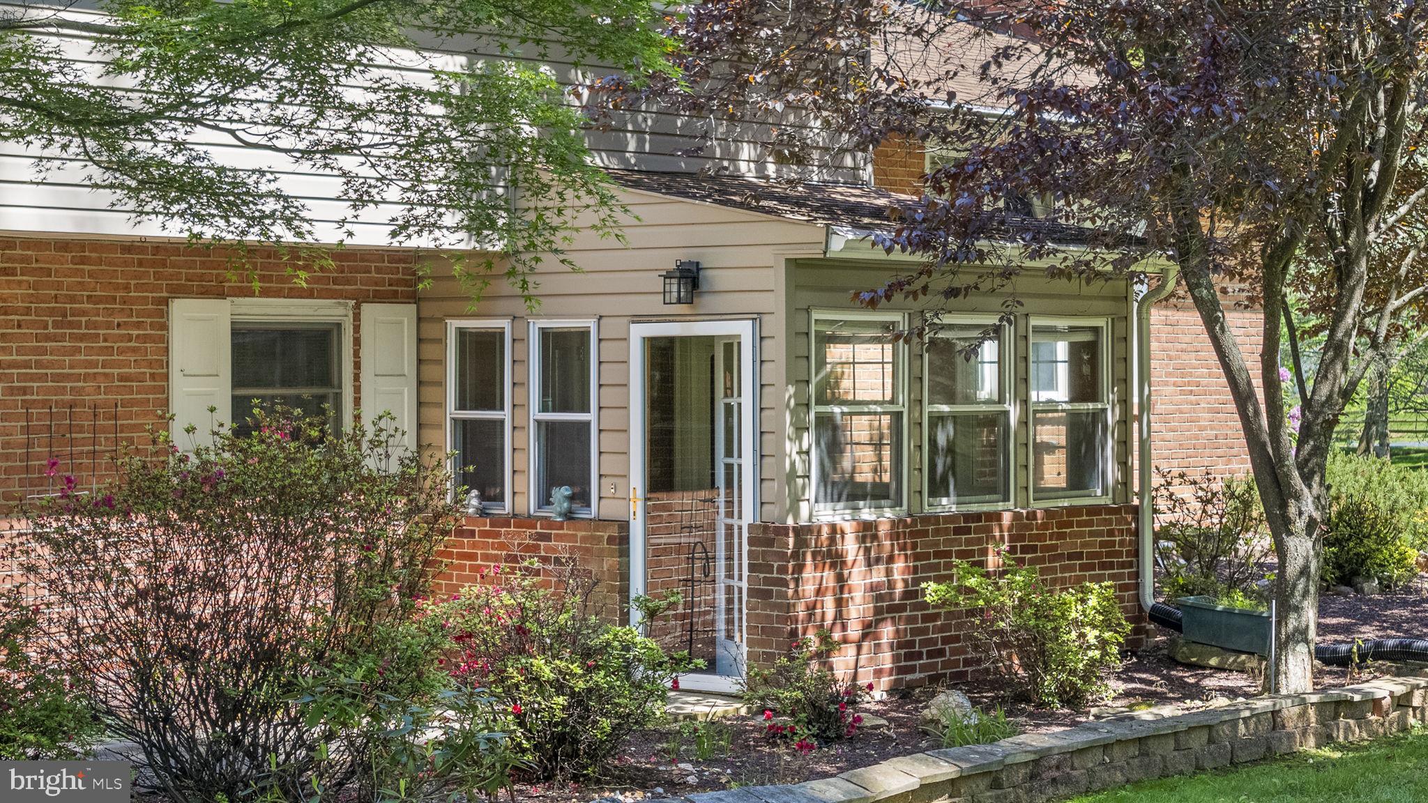 THORNBURY ESTATES - Residential