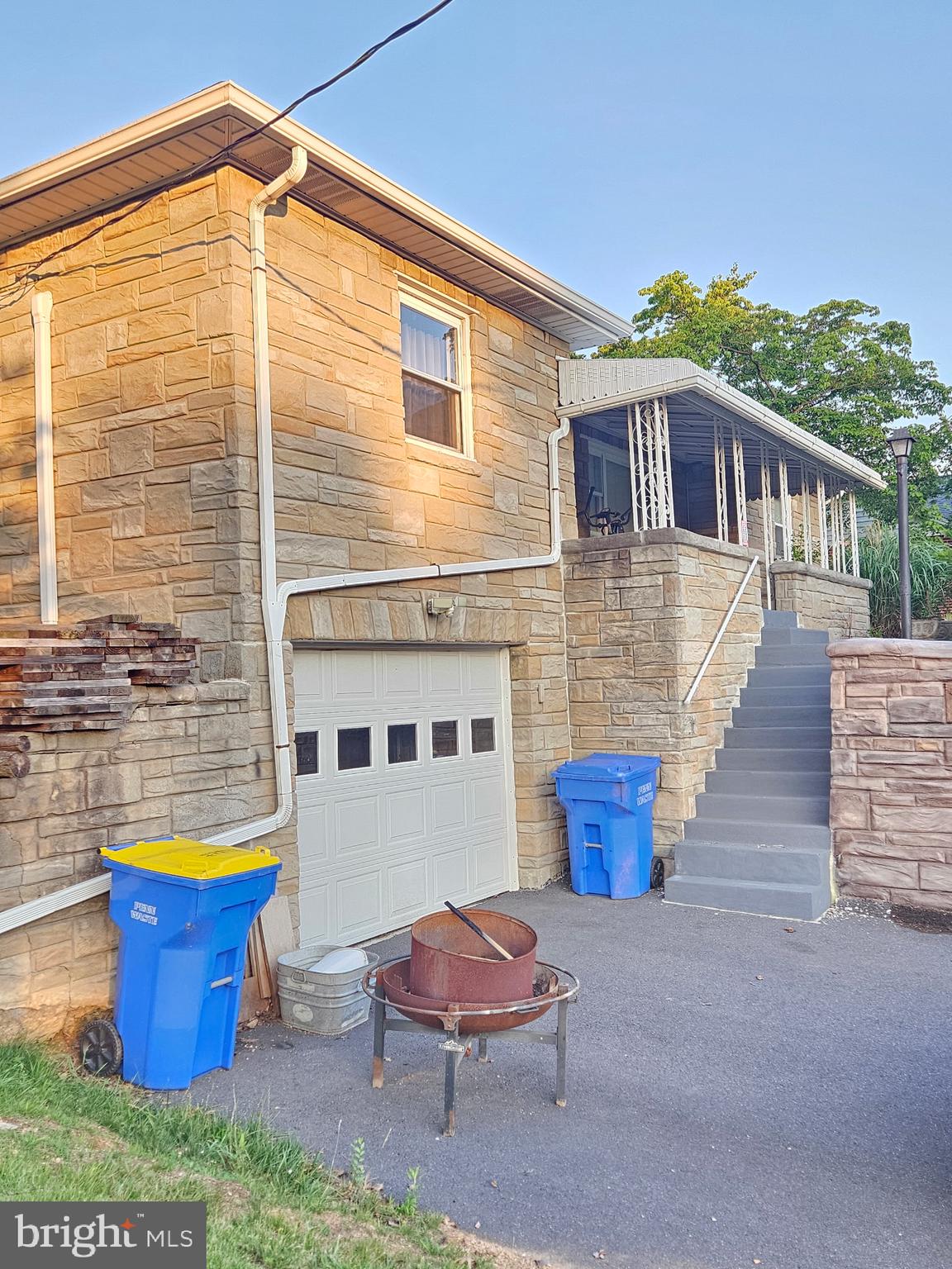 1358 PIEFFERS LANE