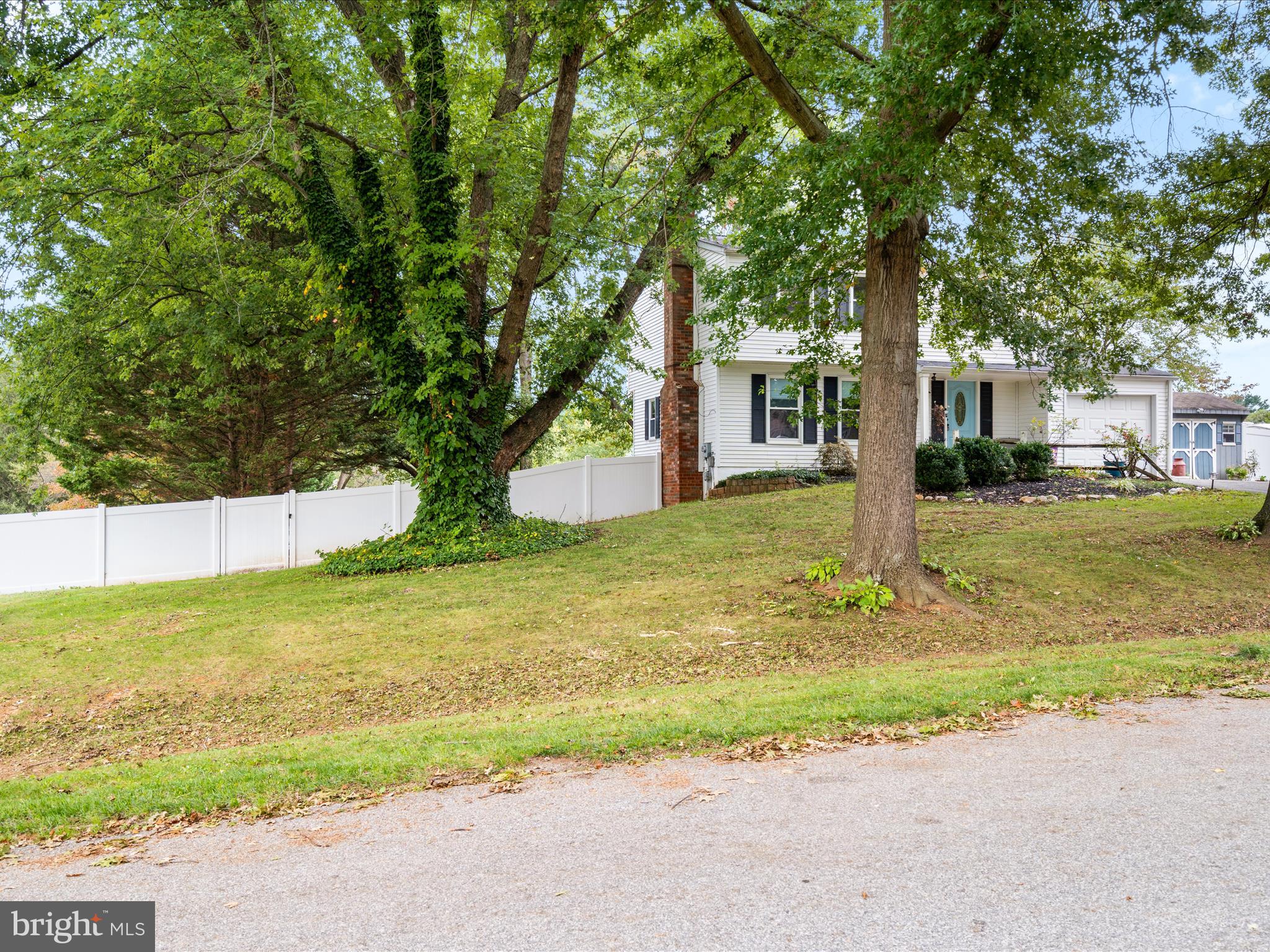 FOUNTAINDALE SOUTH - Residential