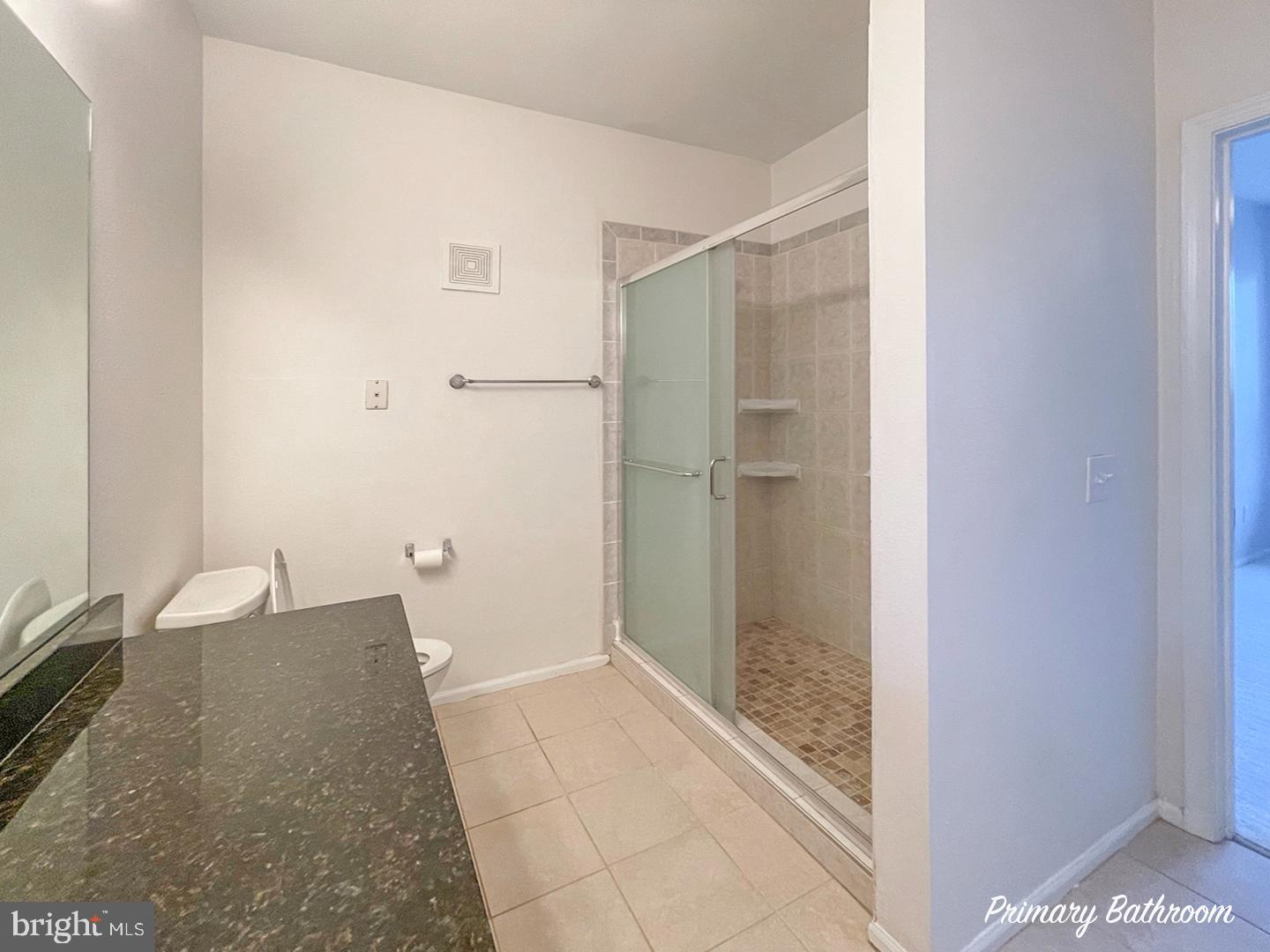 GATES OF MCLEAN - Residential