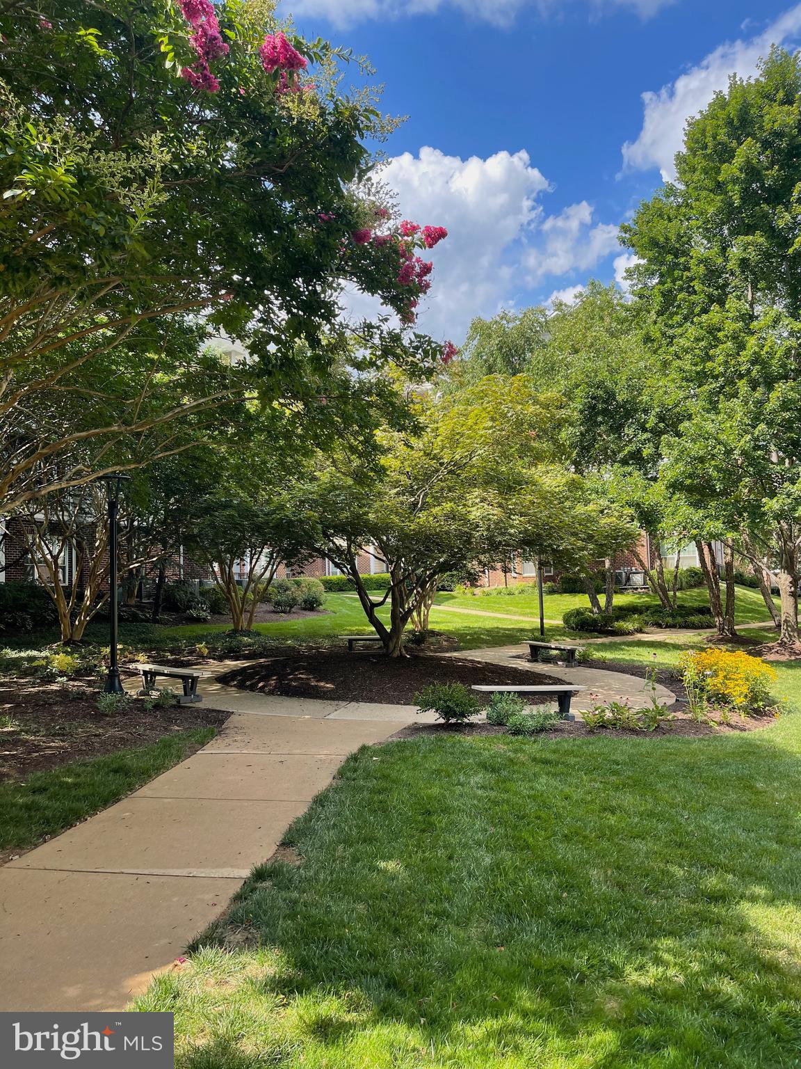 GATES OF MCLEAN - Residential