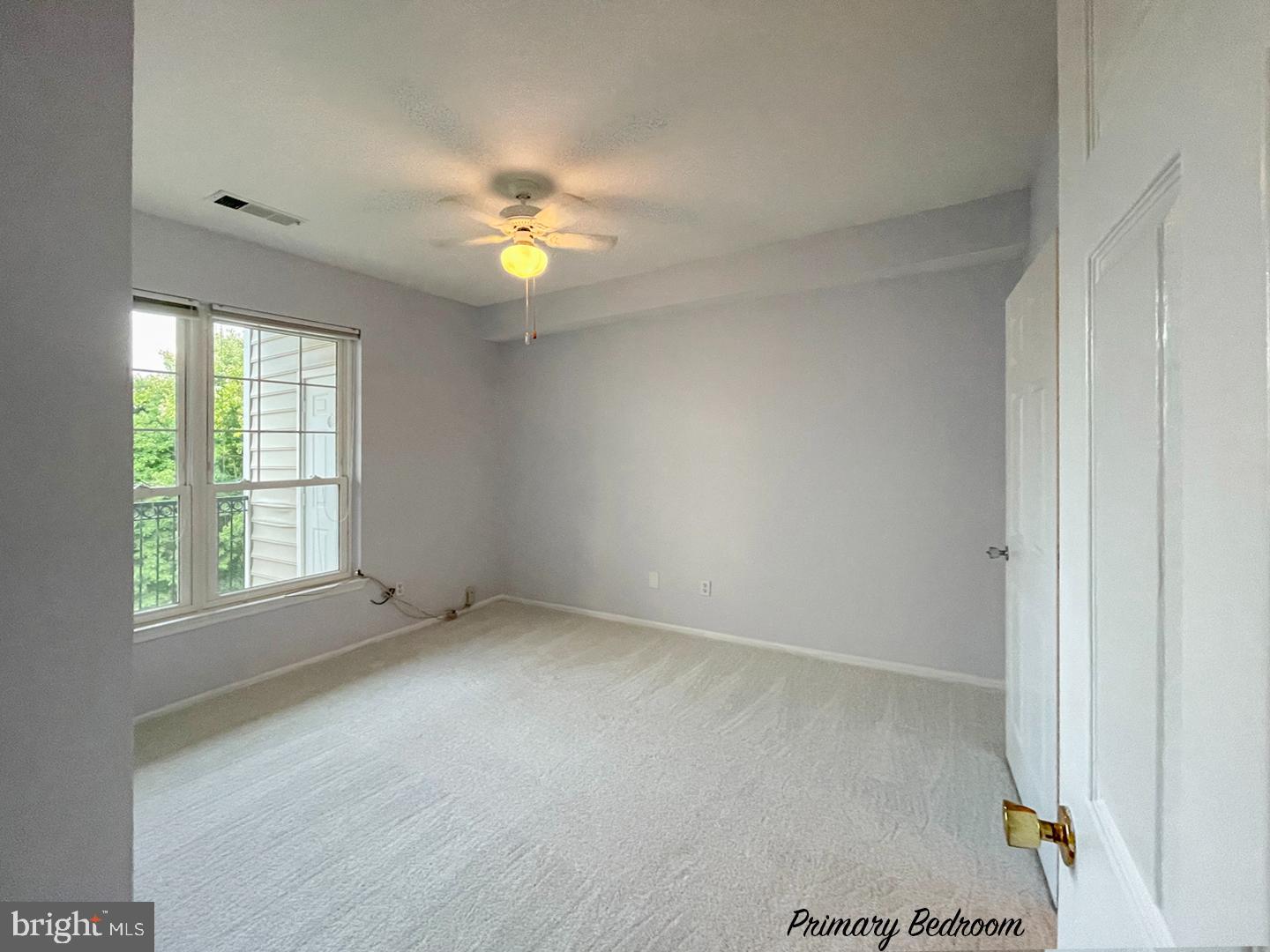 GATES OF MCLEAN - Residential