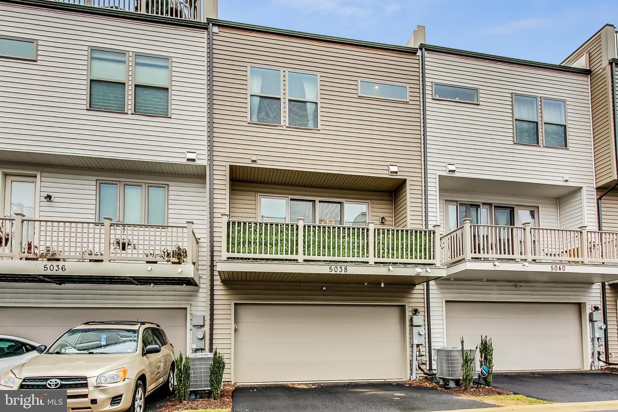 RANDOLPH FARMS - Residential