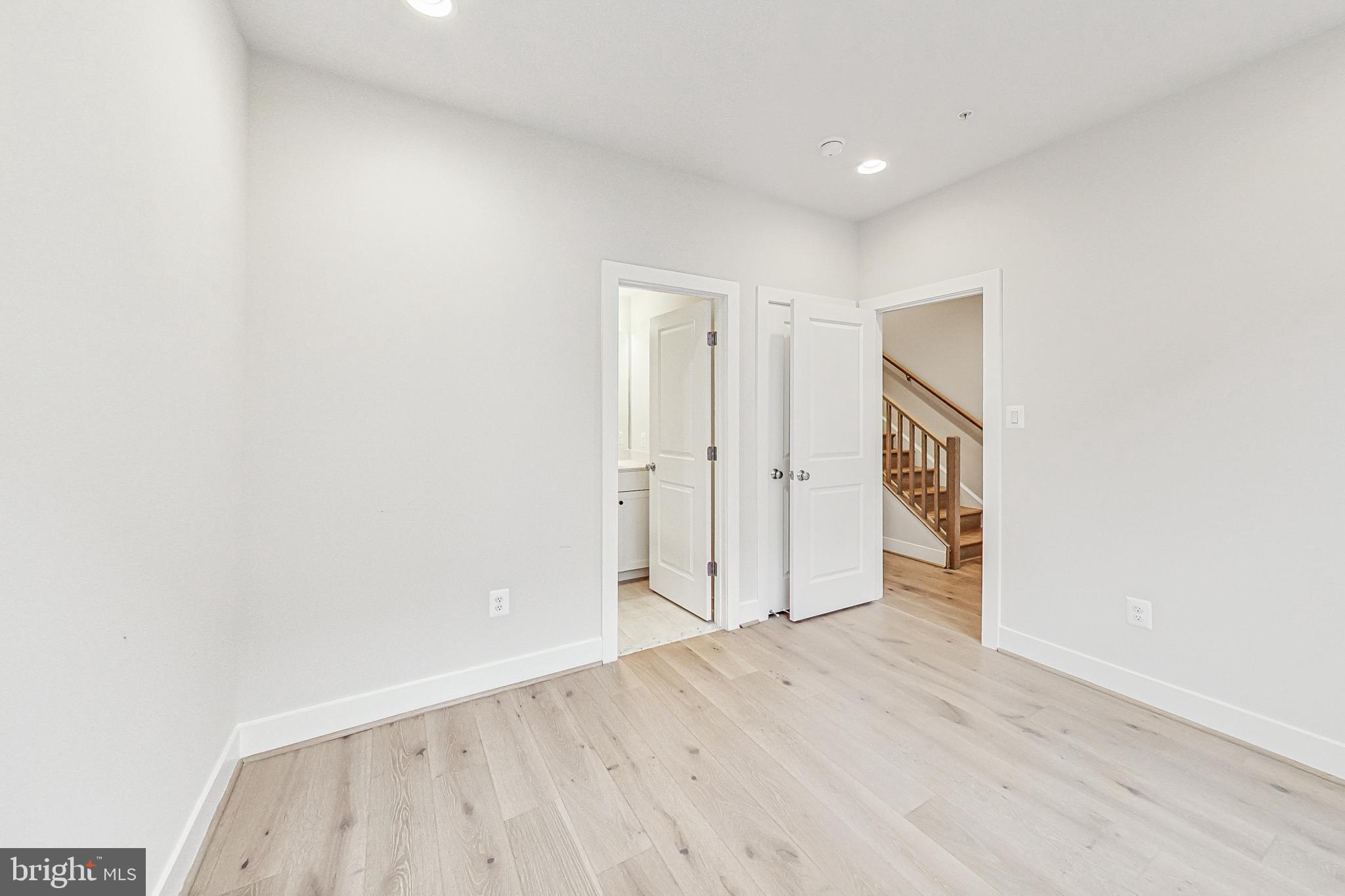 RANDOLPH FARMS - Residential