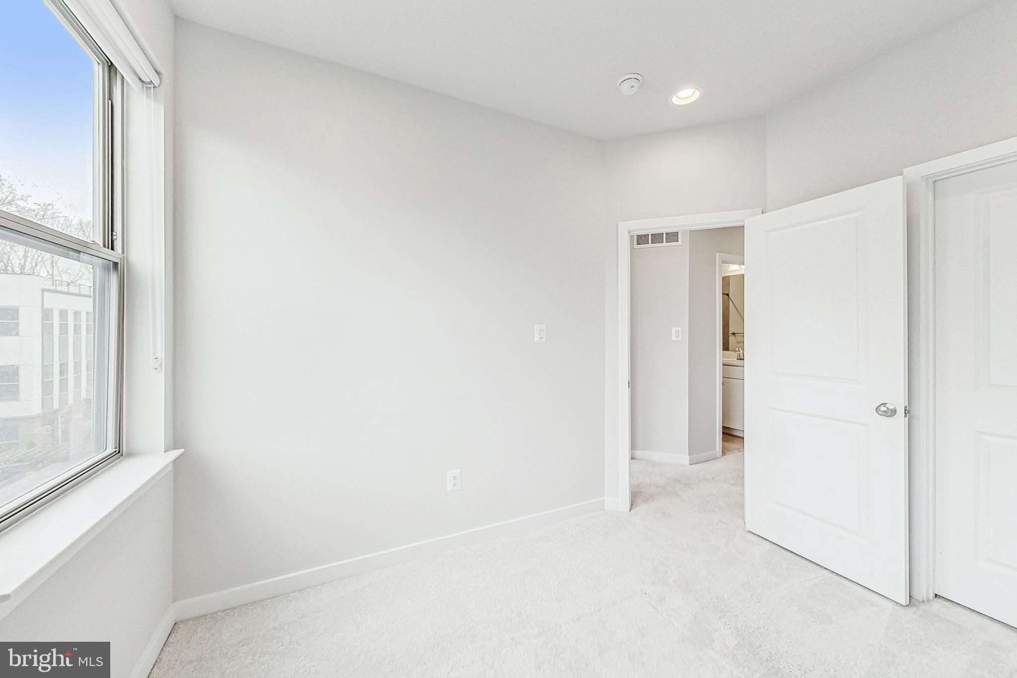 RANDOLPH FARMS - Residential