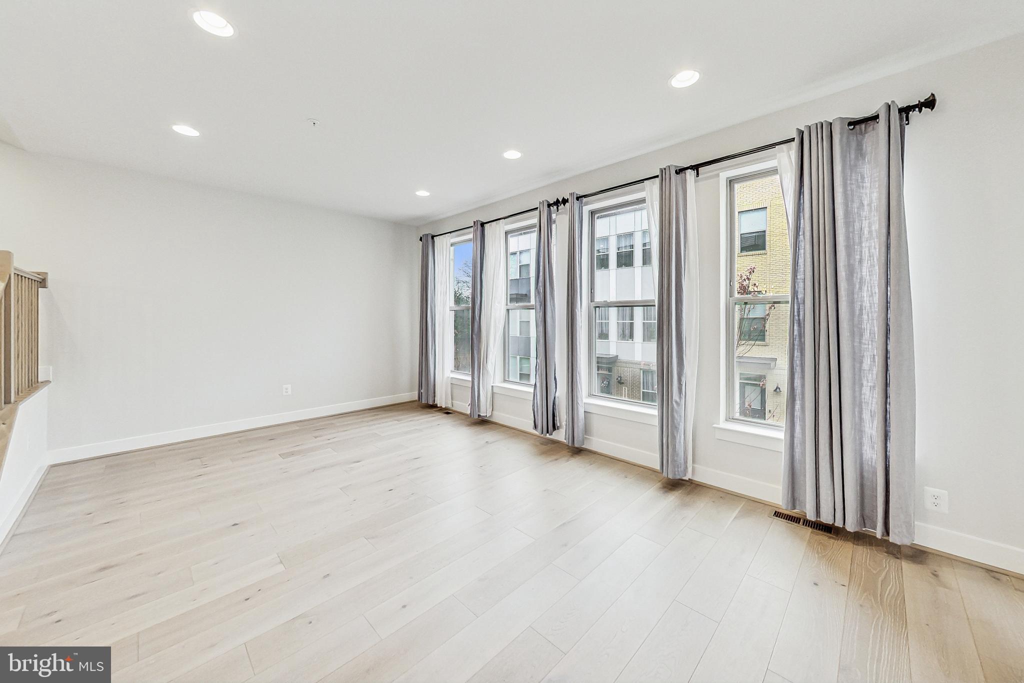 RANDOLPH FARMS - Residential