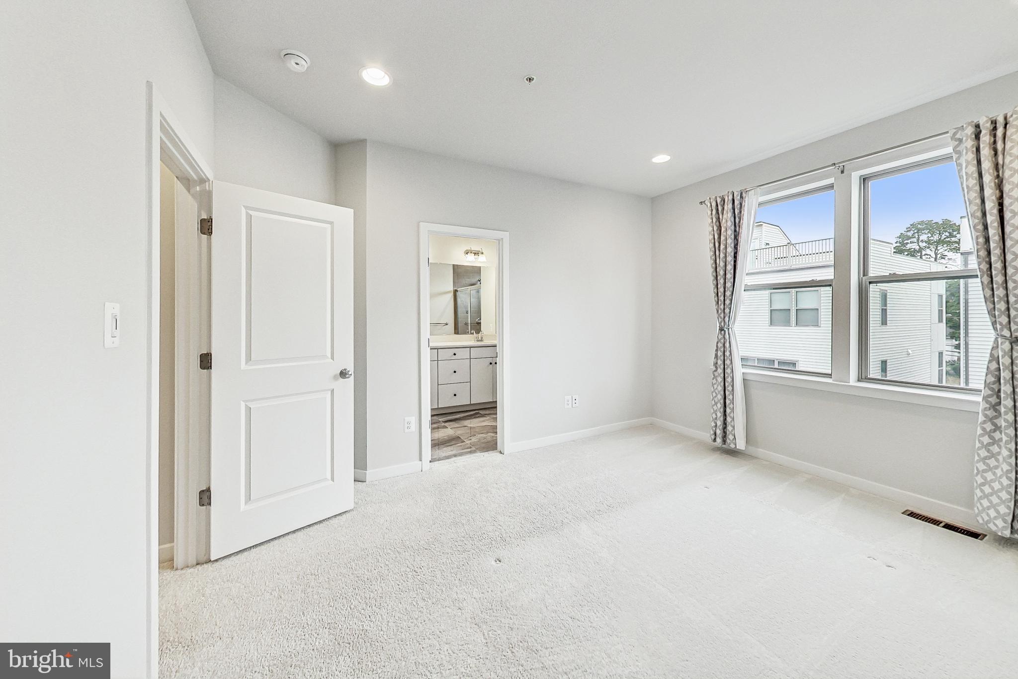 RANDOLPH FARMS - Residential