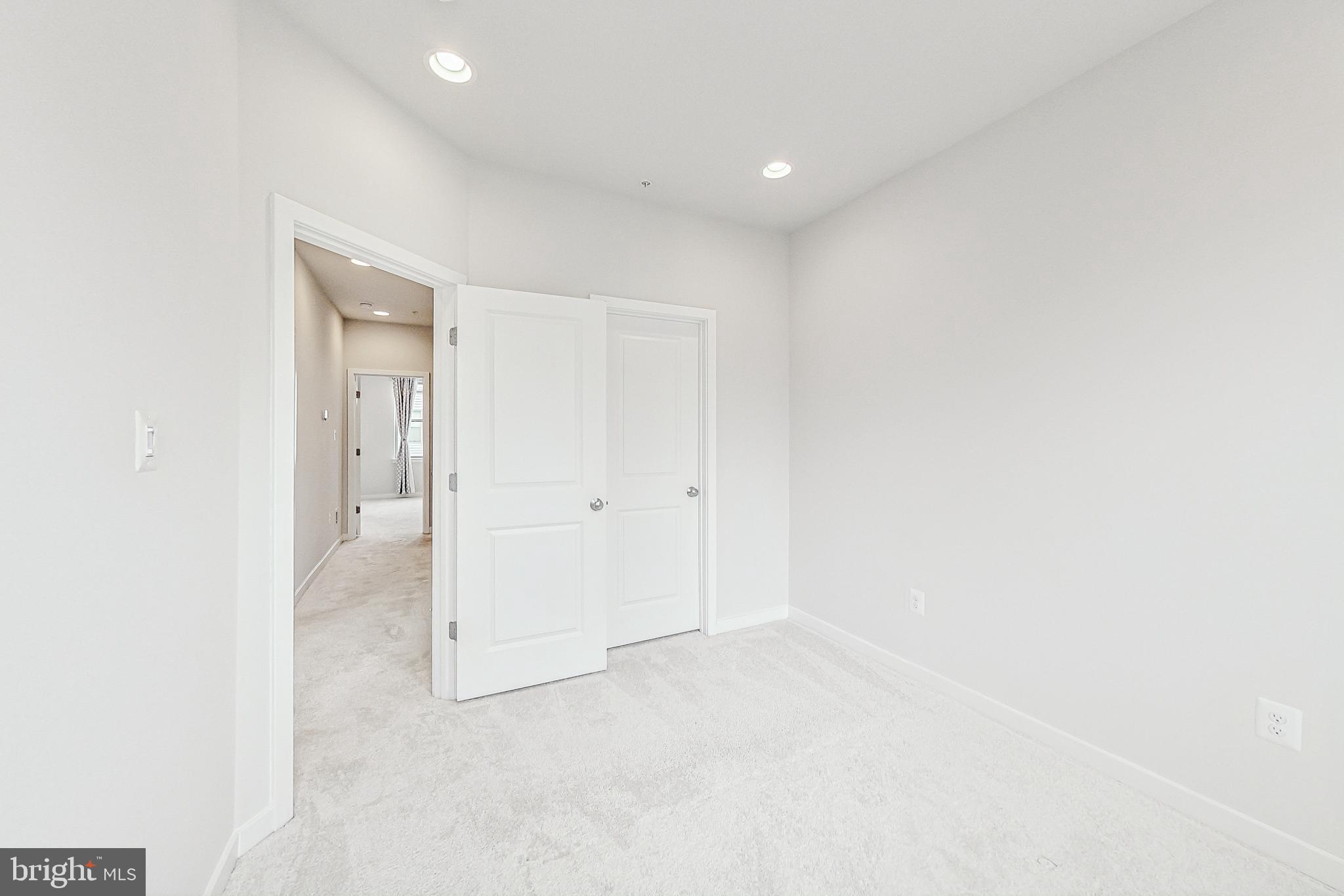 RANDOLPH FARMS - Residential