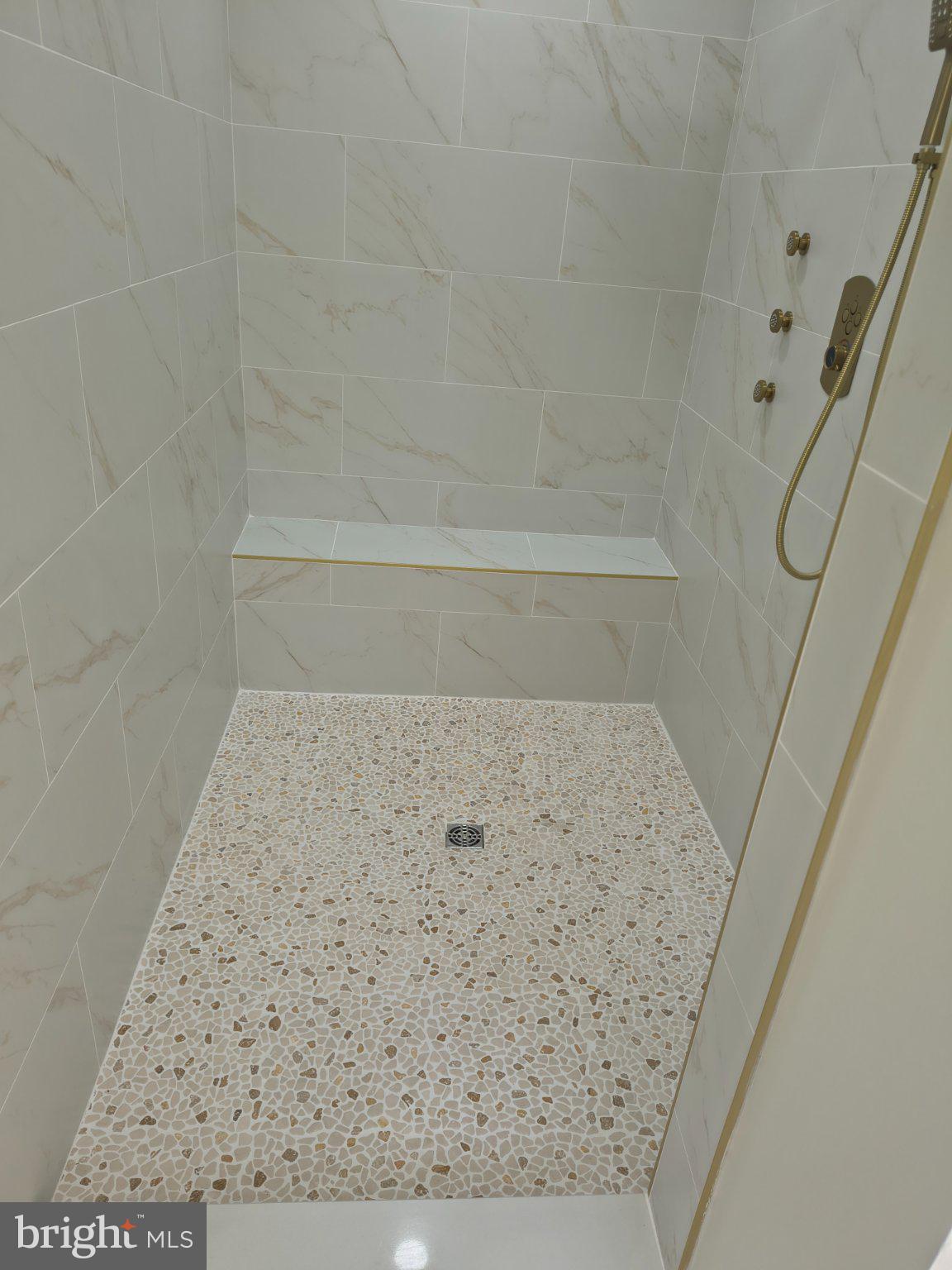 CHARTWELL ON THE SEVERN - Residential