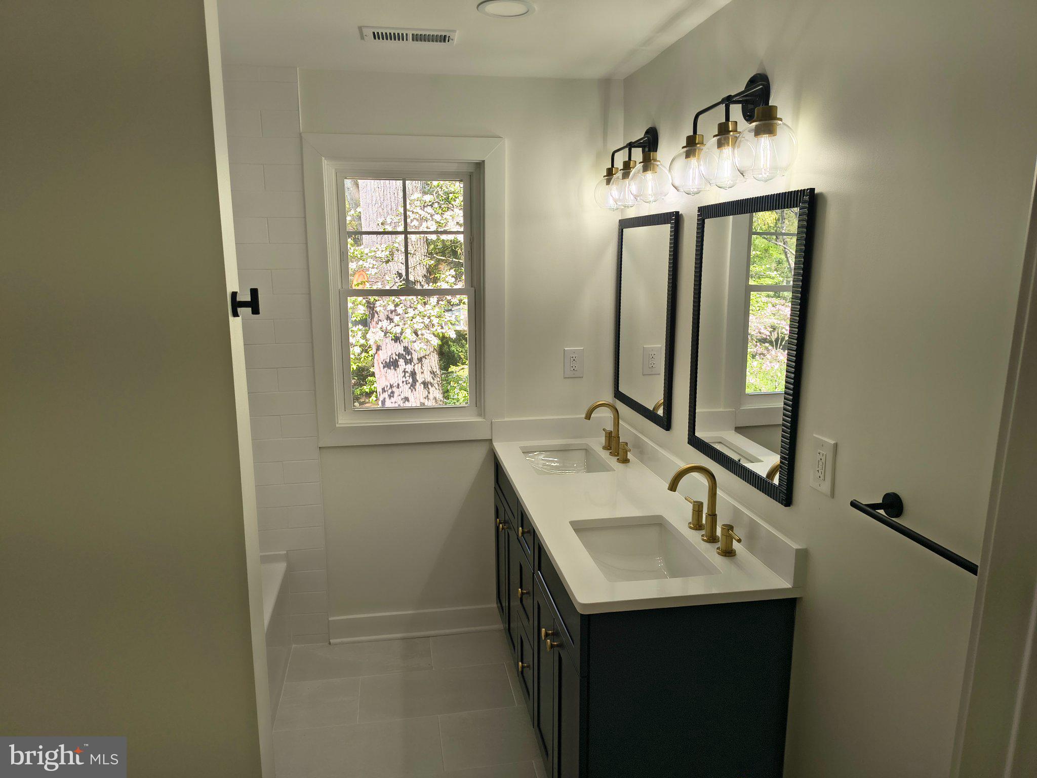 CHARTWELL ON THE SEVERN - Residential