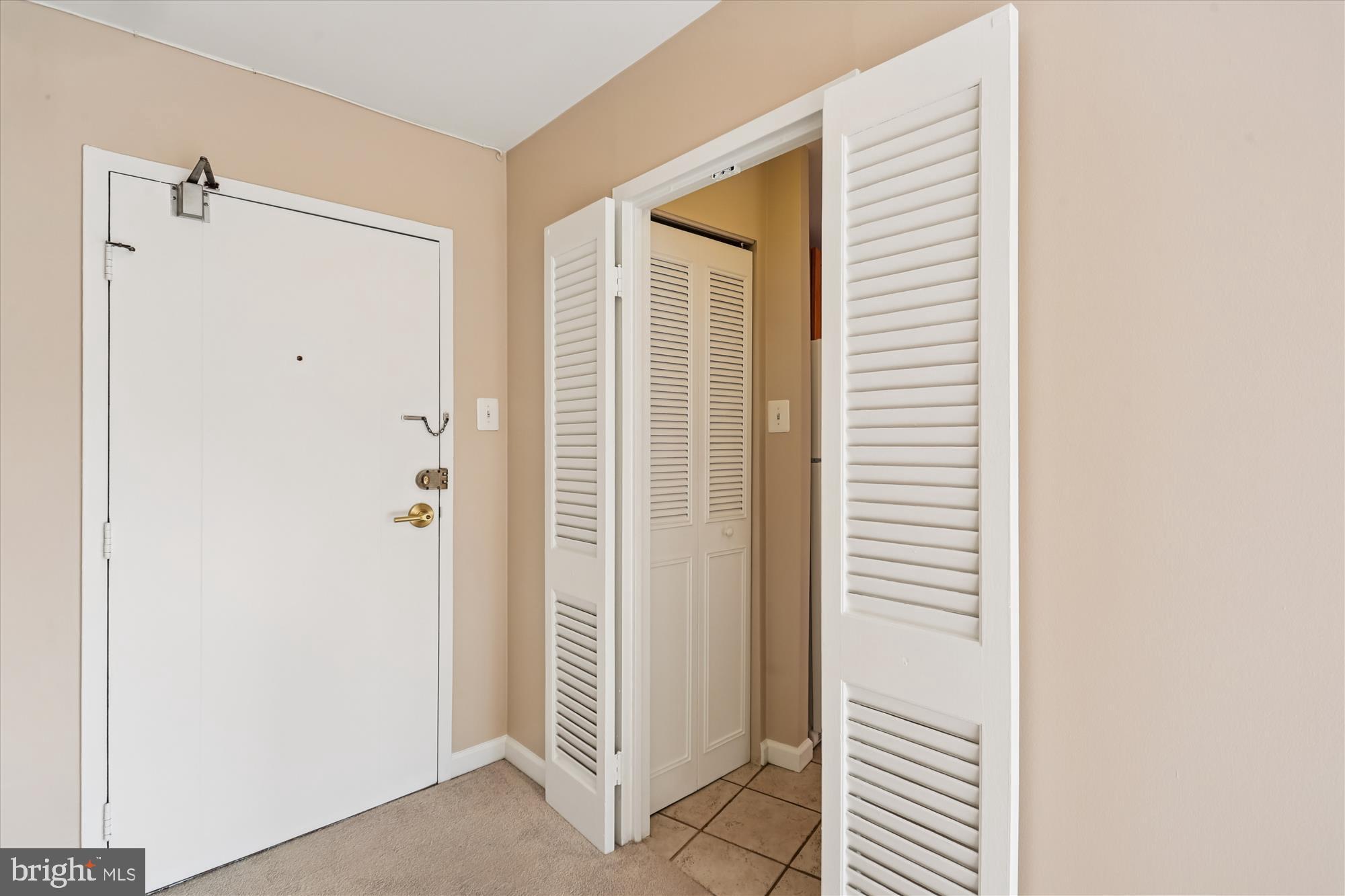 9039 SLIGO CREEK PARKWAY 806