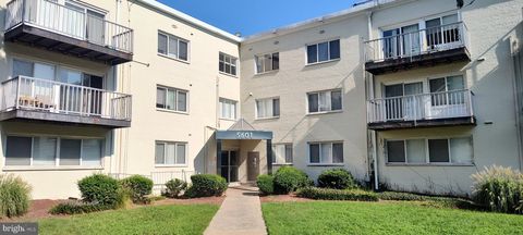 5601 PARKER HOUSE TERRACE 401 HYATTSVILLE MD 20782