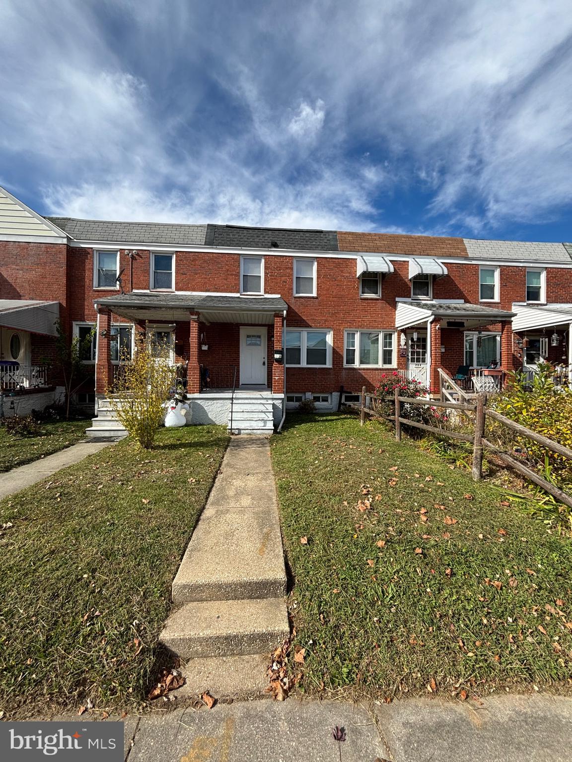 BEVERLY HILLS - Residential Lease