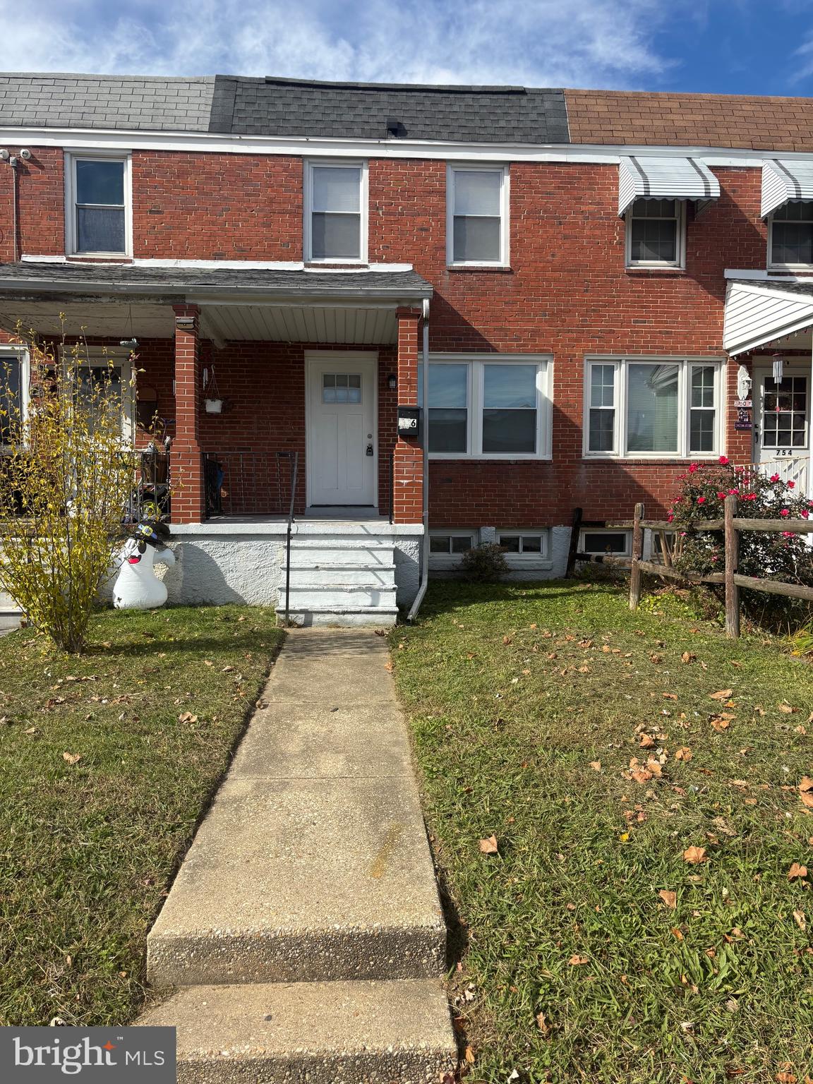 BEVERLY HILLS - Residential Lease