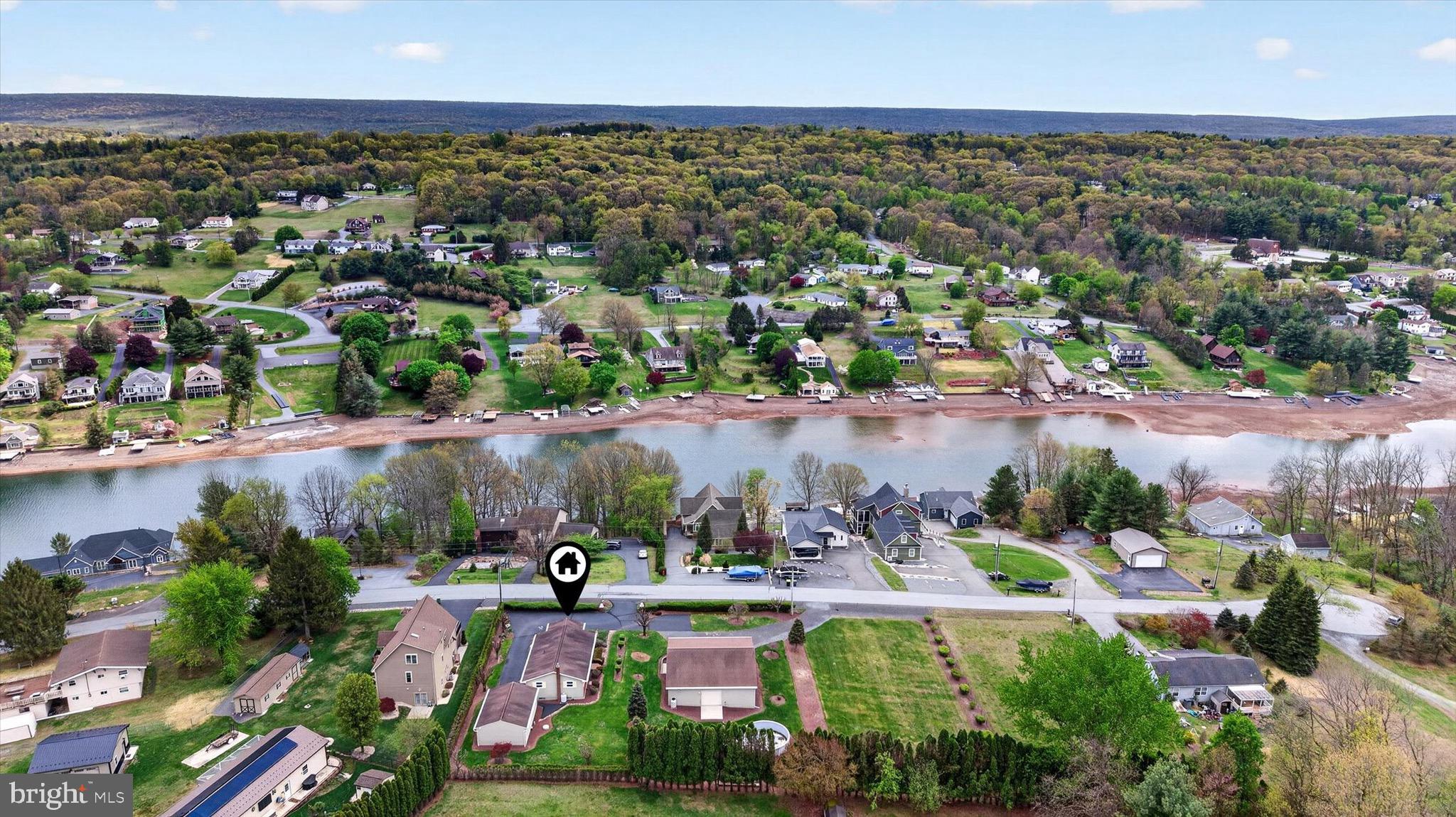 LAKE WYNONAH - Residential