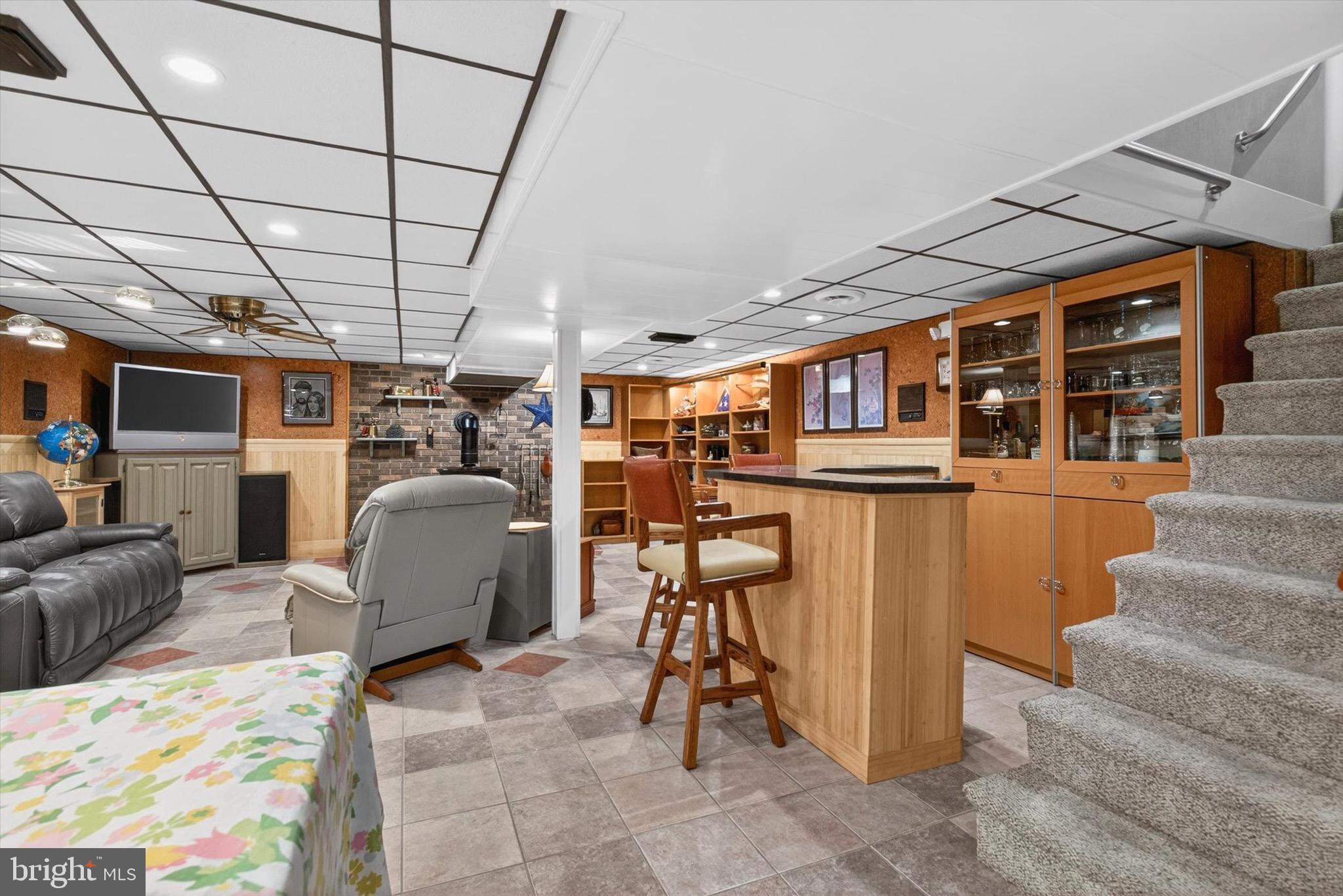 LAKE WYNONAH - Residential