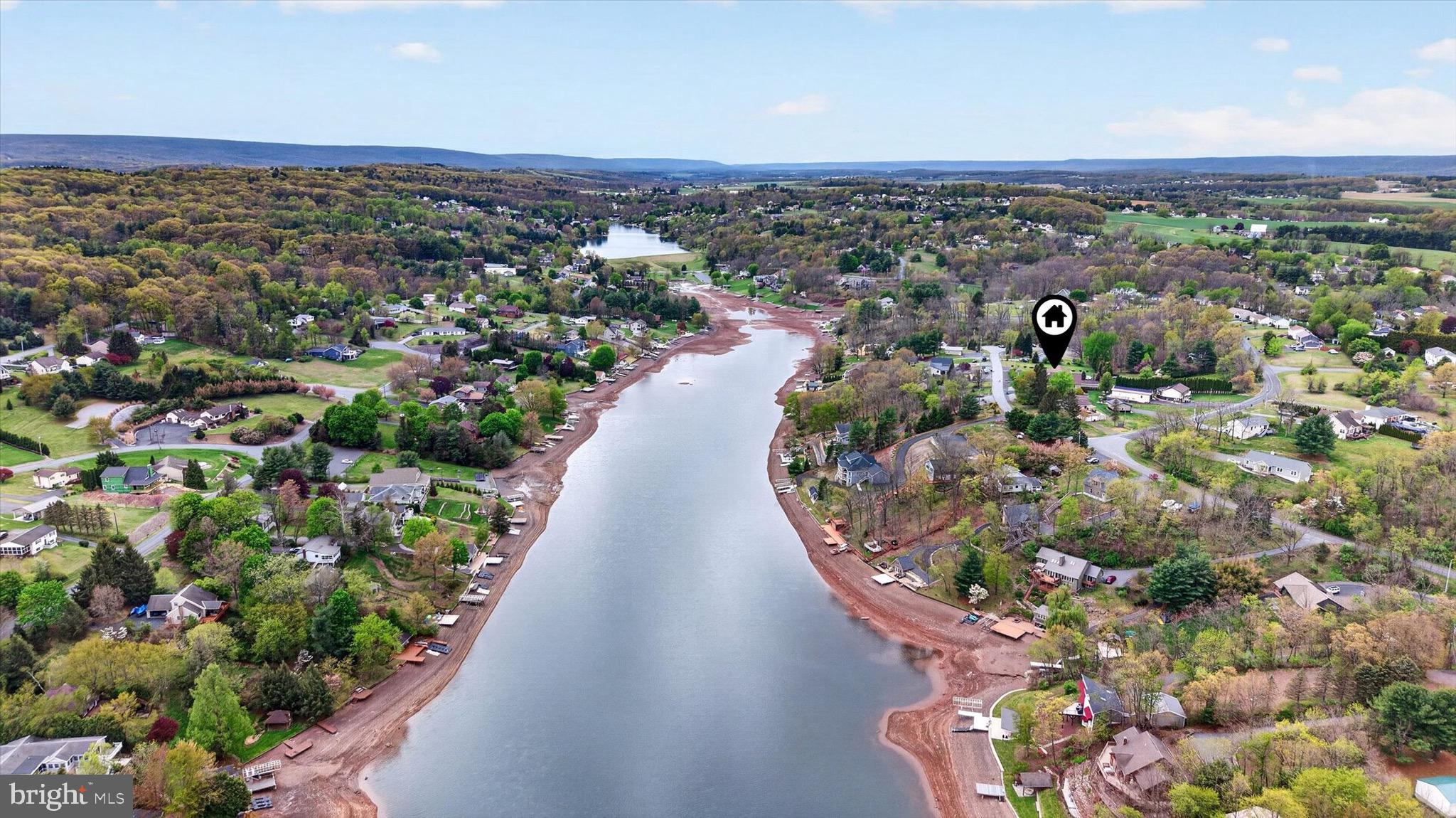 LAKE WYNONAH - Residential