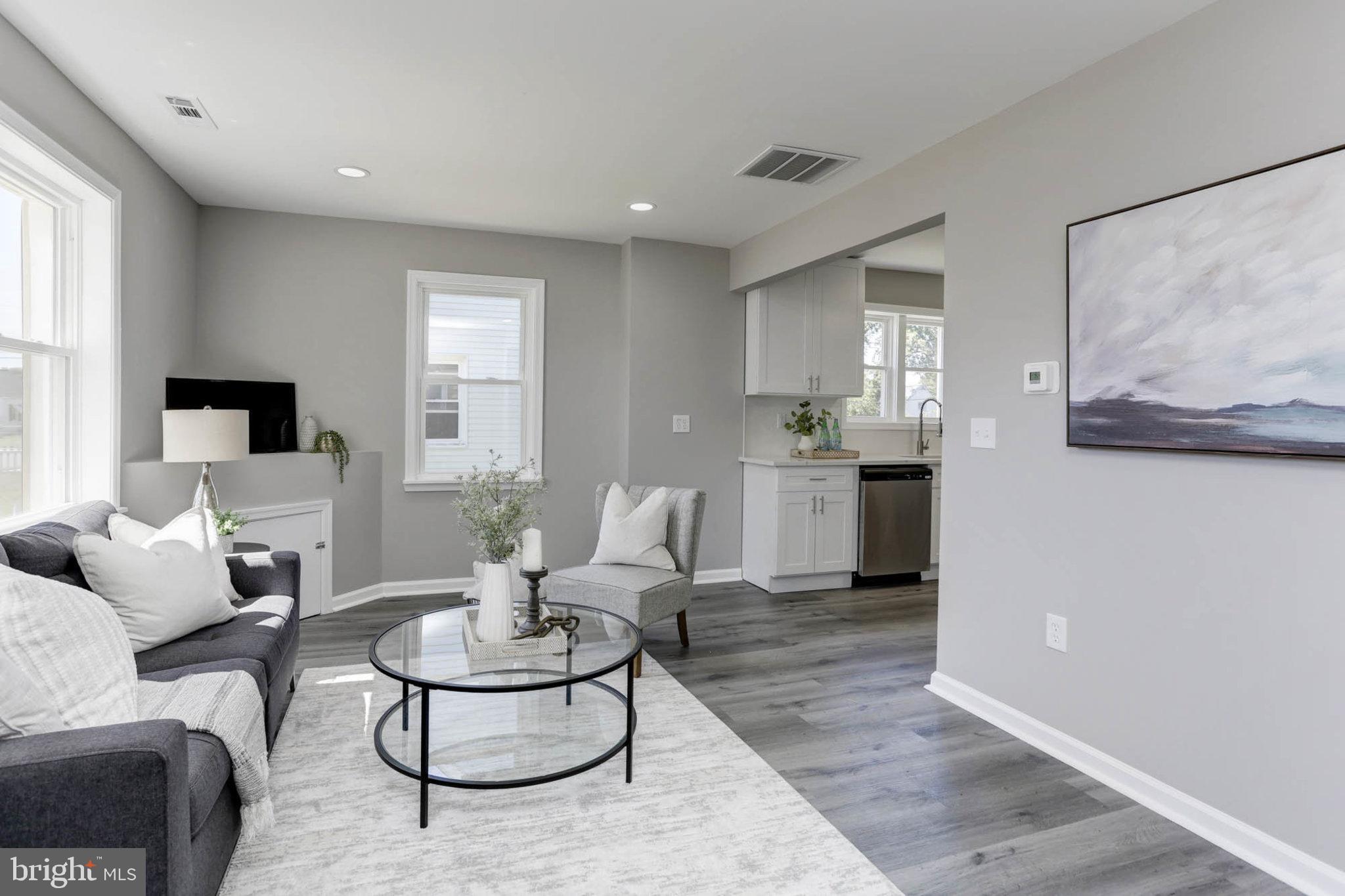 EASTERN TERRACE - Residential