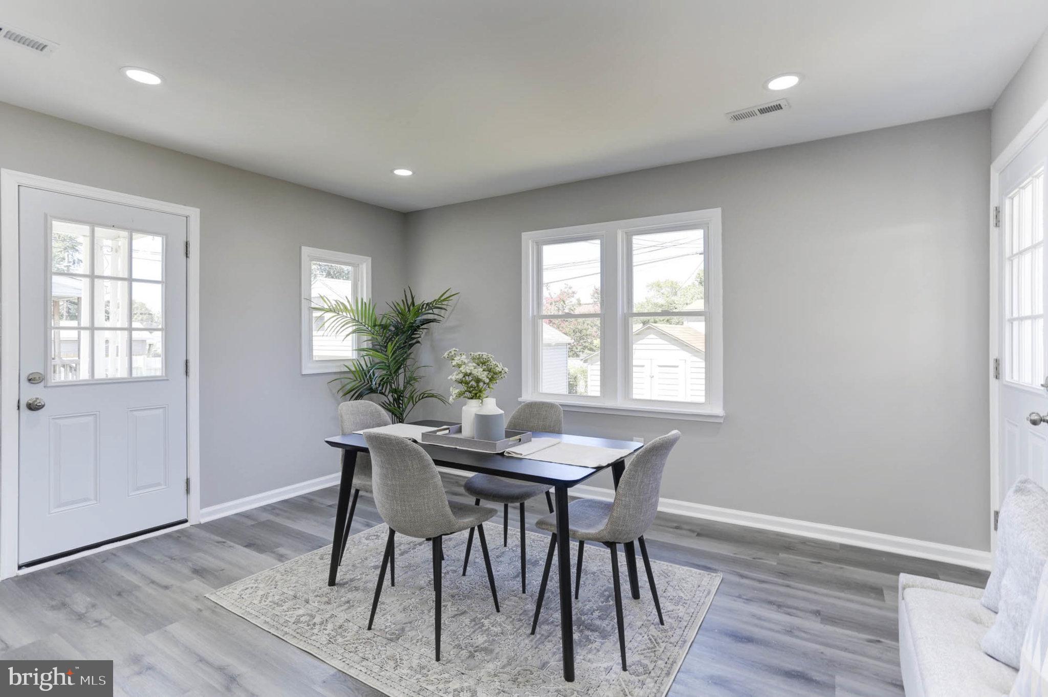 EASTERN TERRACE - Residential