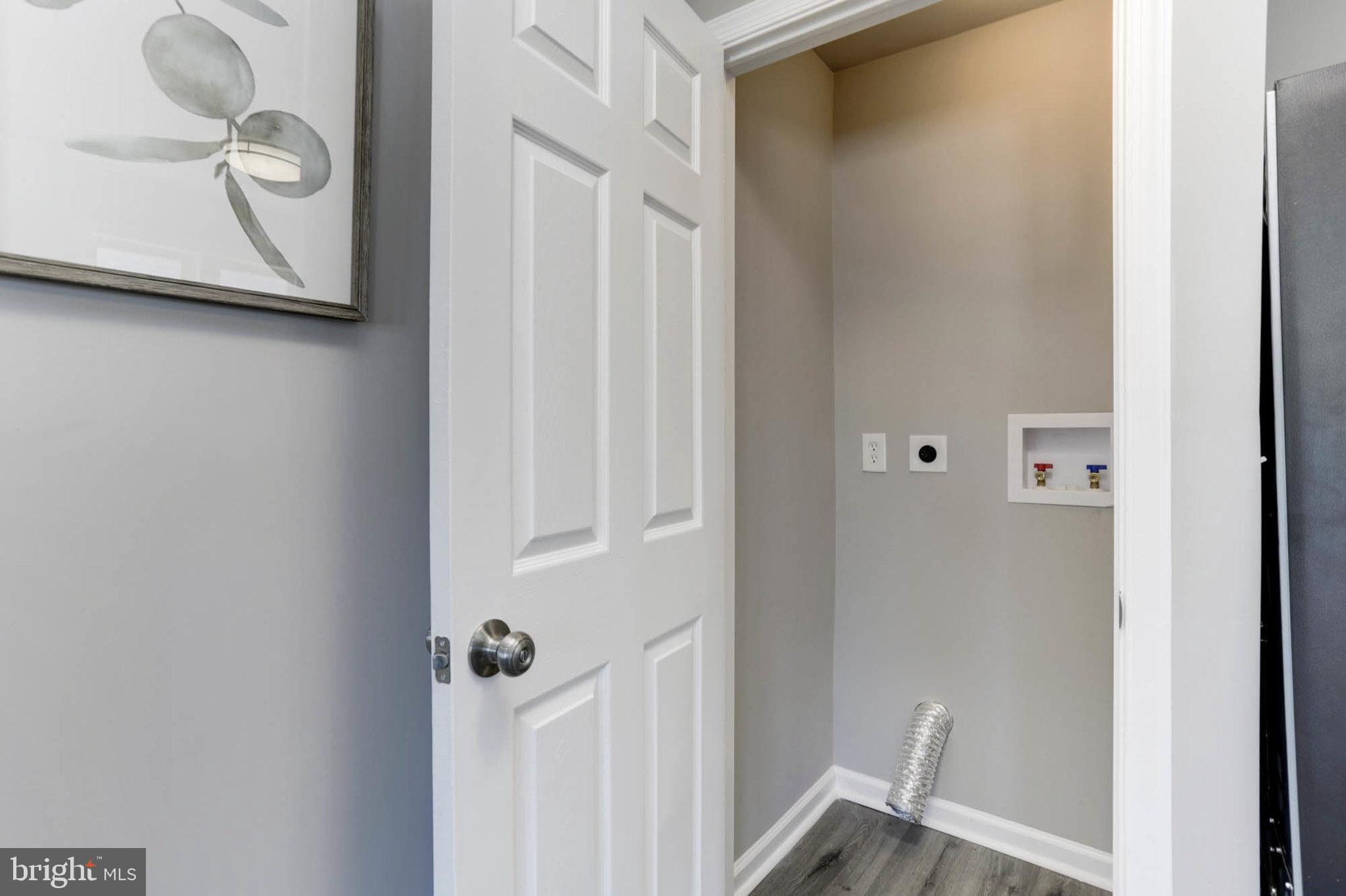 EASTERN TERRACE - Residential