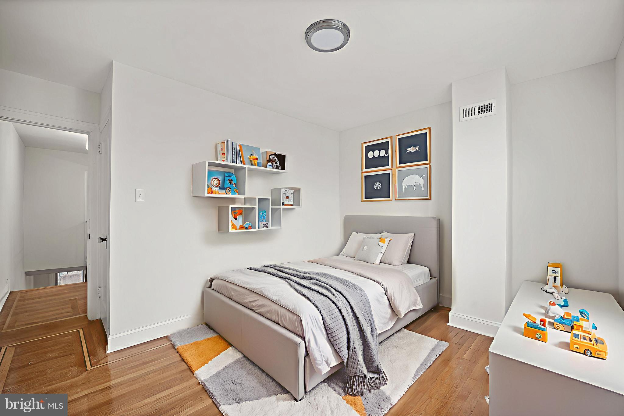 WEST OAK LANE - Residential