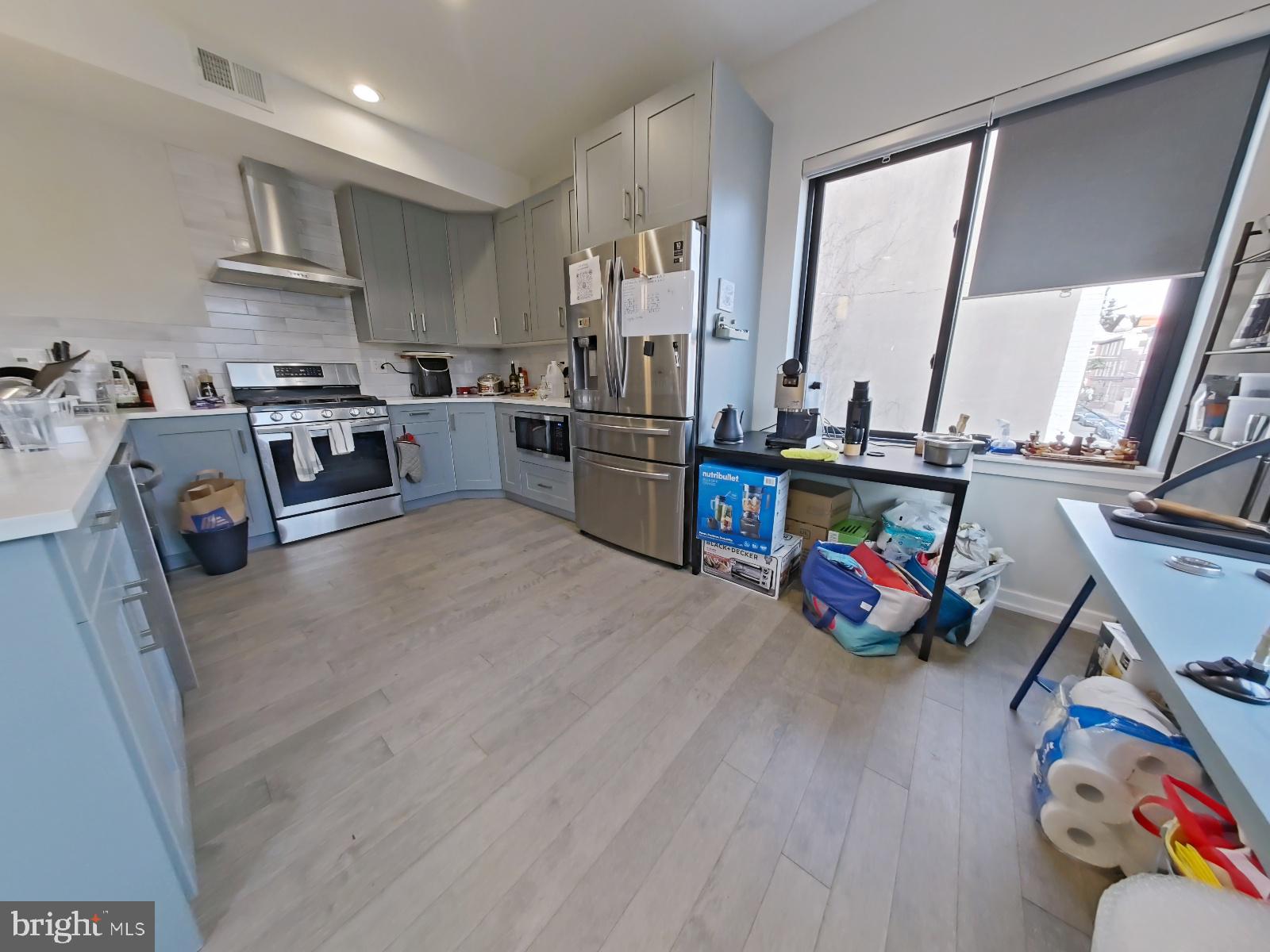 FRANCISVILLE - Residential Income