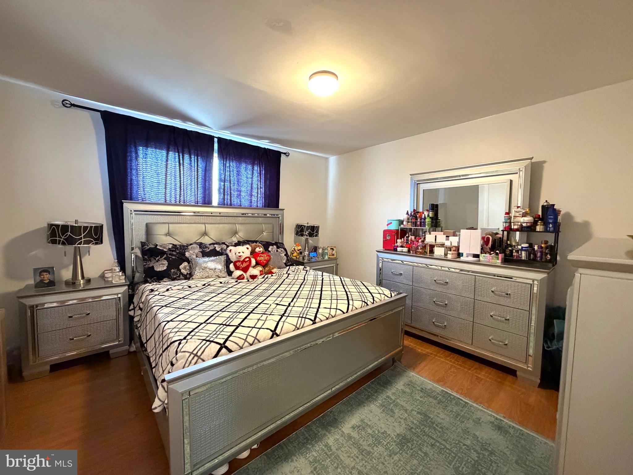 MAYFAIR - Residential